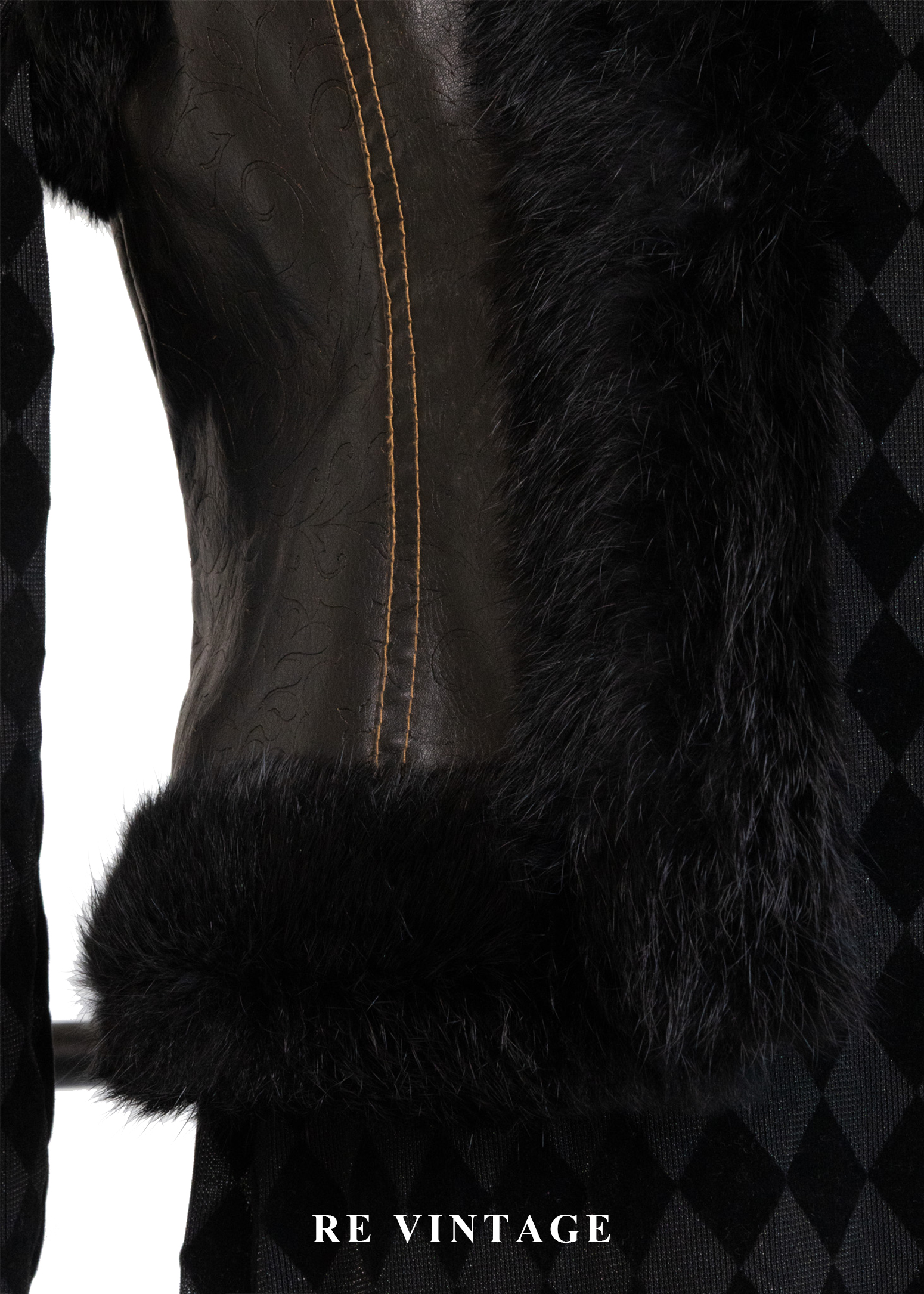 細緻壓花皮革毛毛背心6