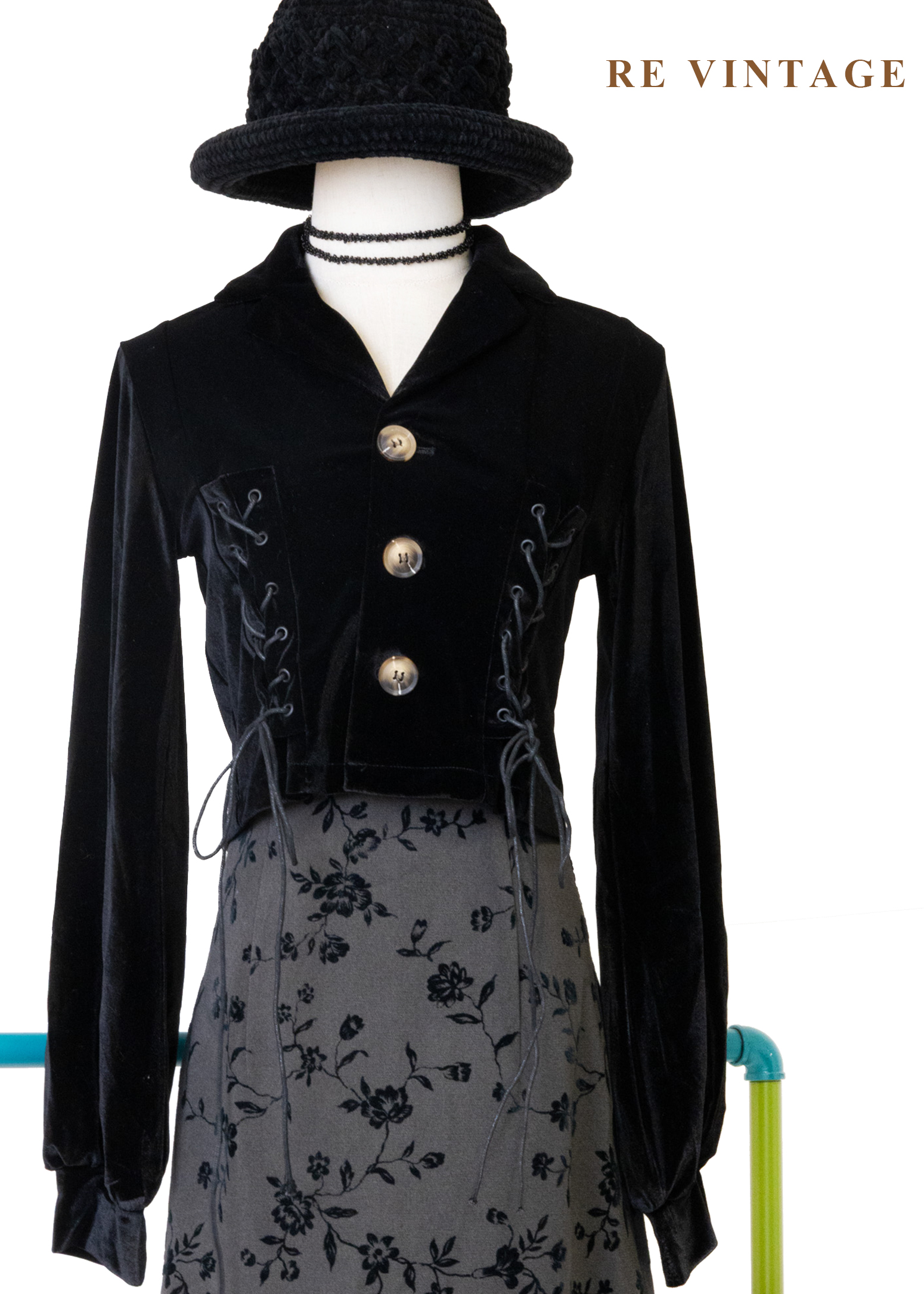 率性側腰綁繩黑絨短版上衣