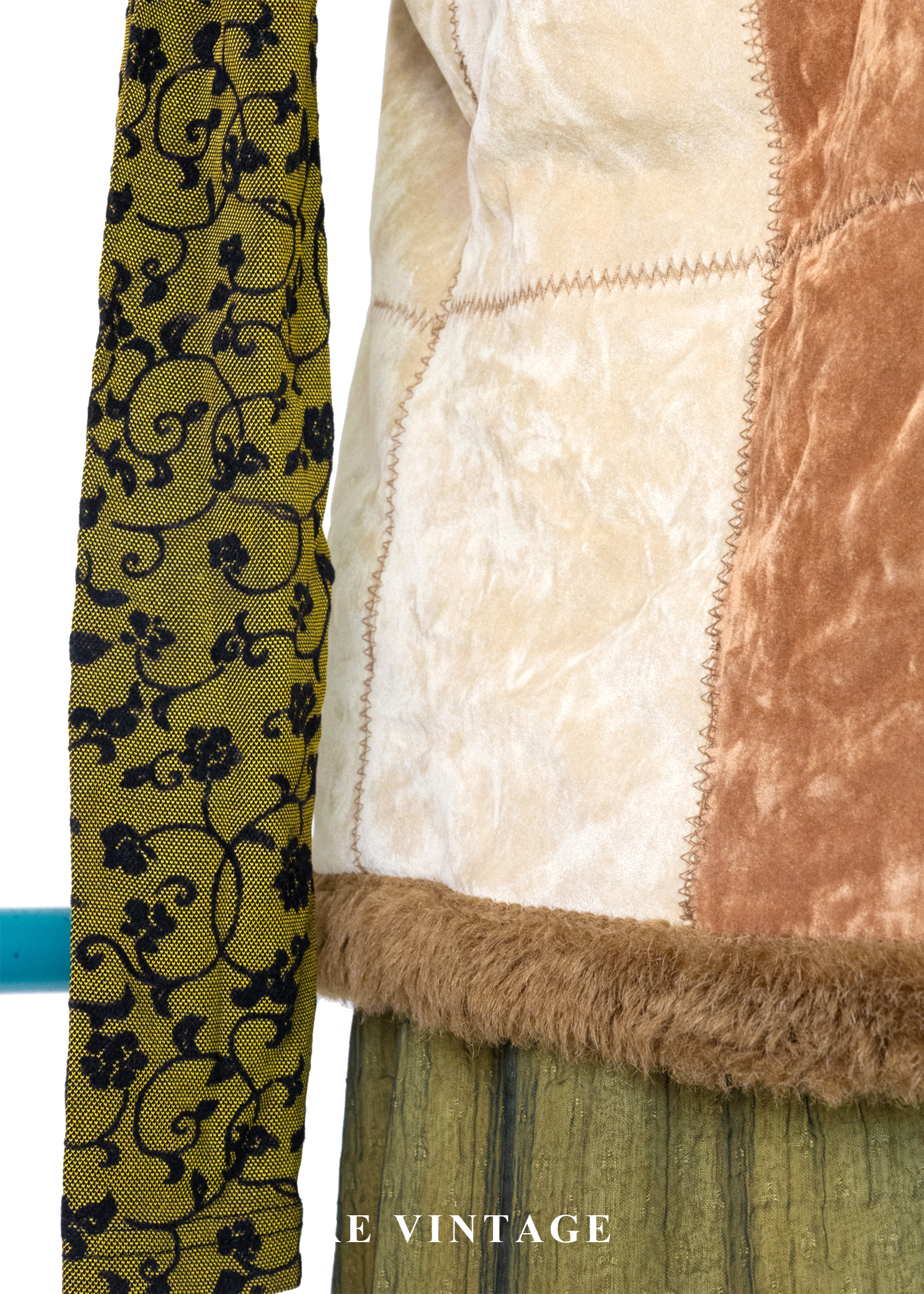 Caramel Field 焦糖色毛絨交錯背心11