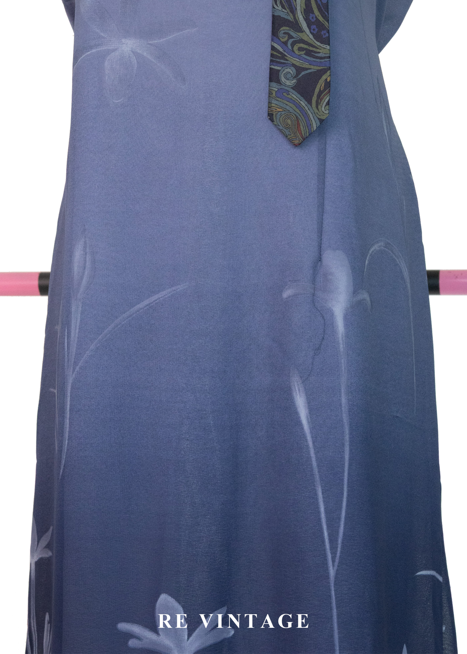 霧中灰藍湖面的花朵們長洋裝8