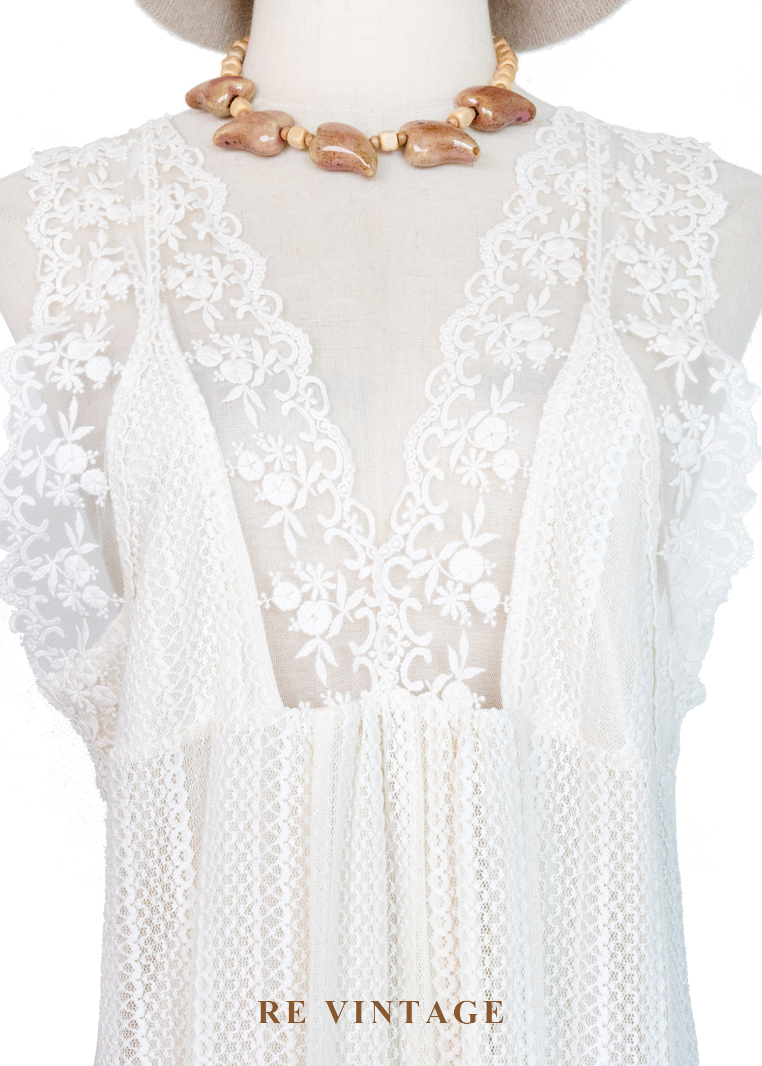 奶白色蕾絲仙氣光芒洋裝6