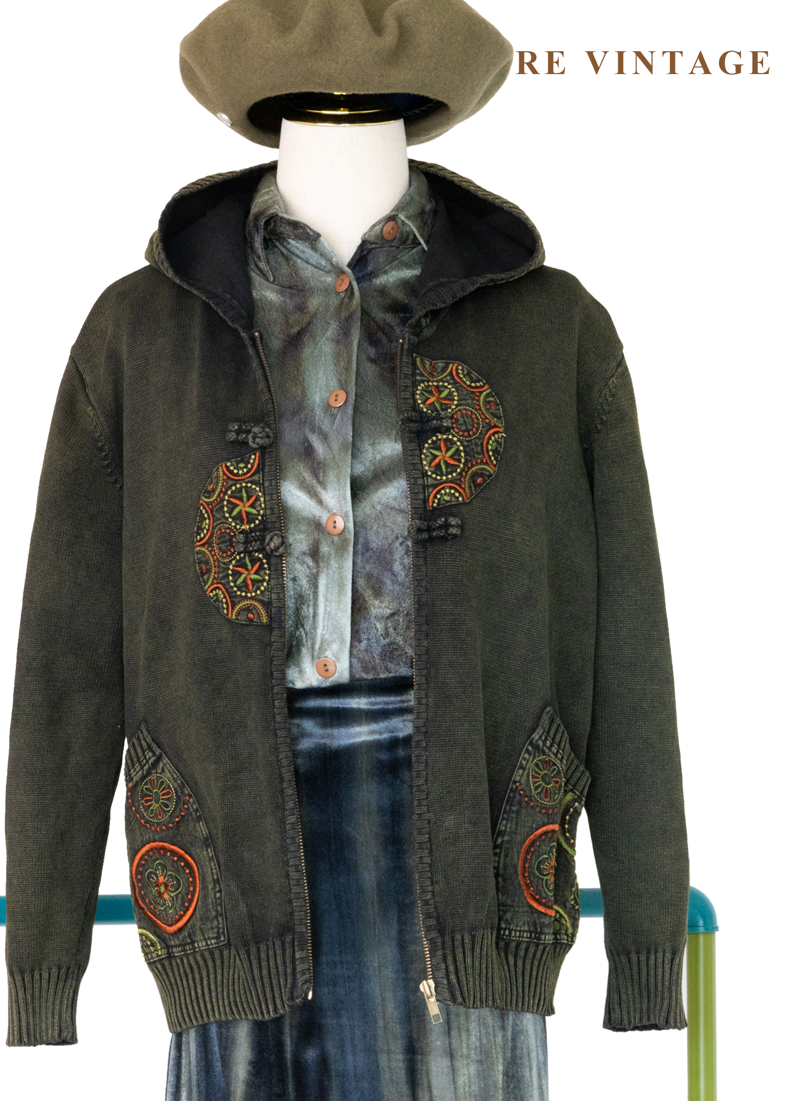 旅途文化印記橄欖綠黃連帽外套