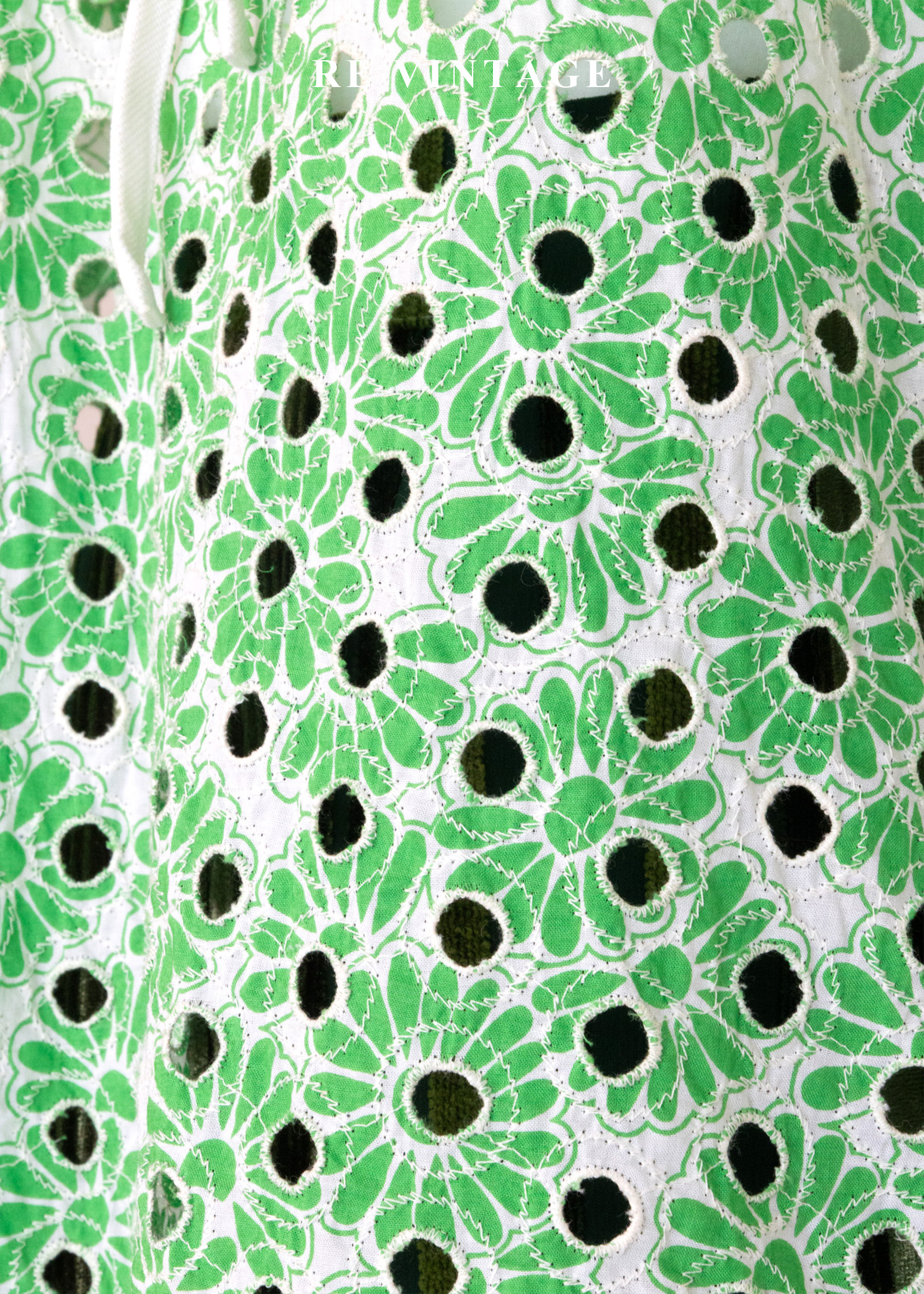 清新俏皮蕾絲花紋寬版上衣/迷你洋裝6