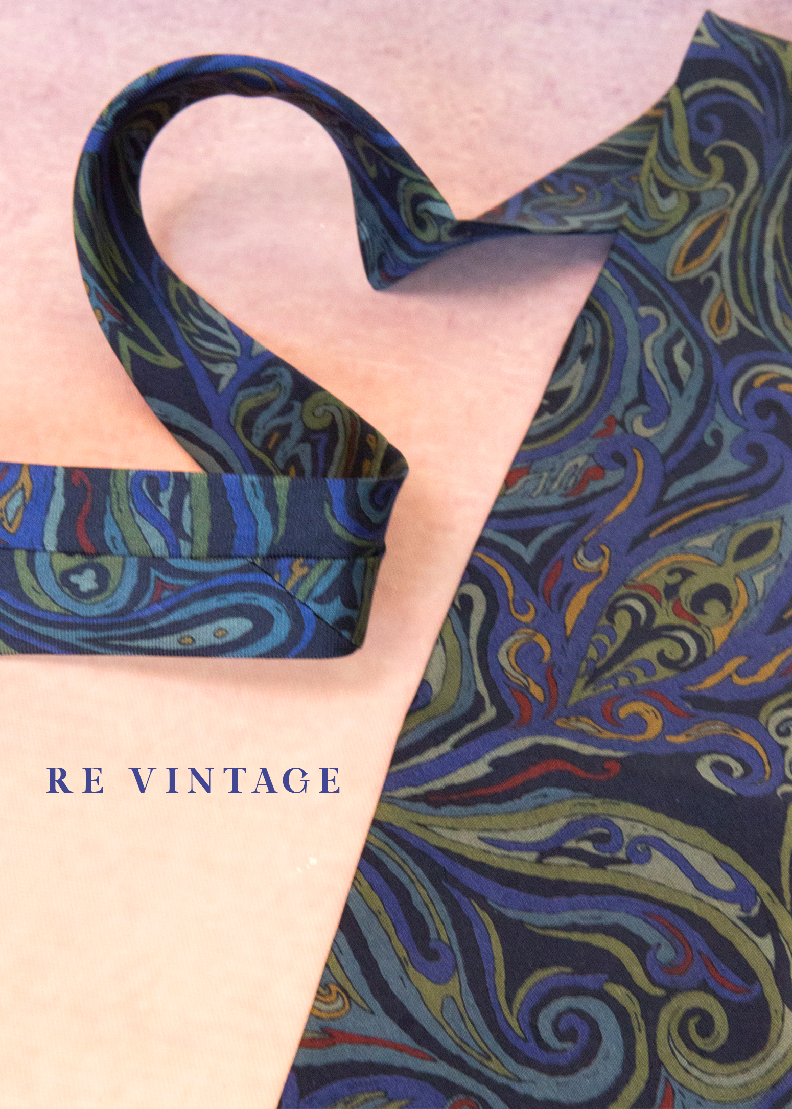 冷調漂浮渦狀煙霧領帶2