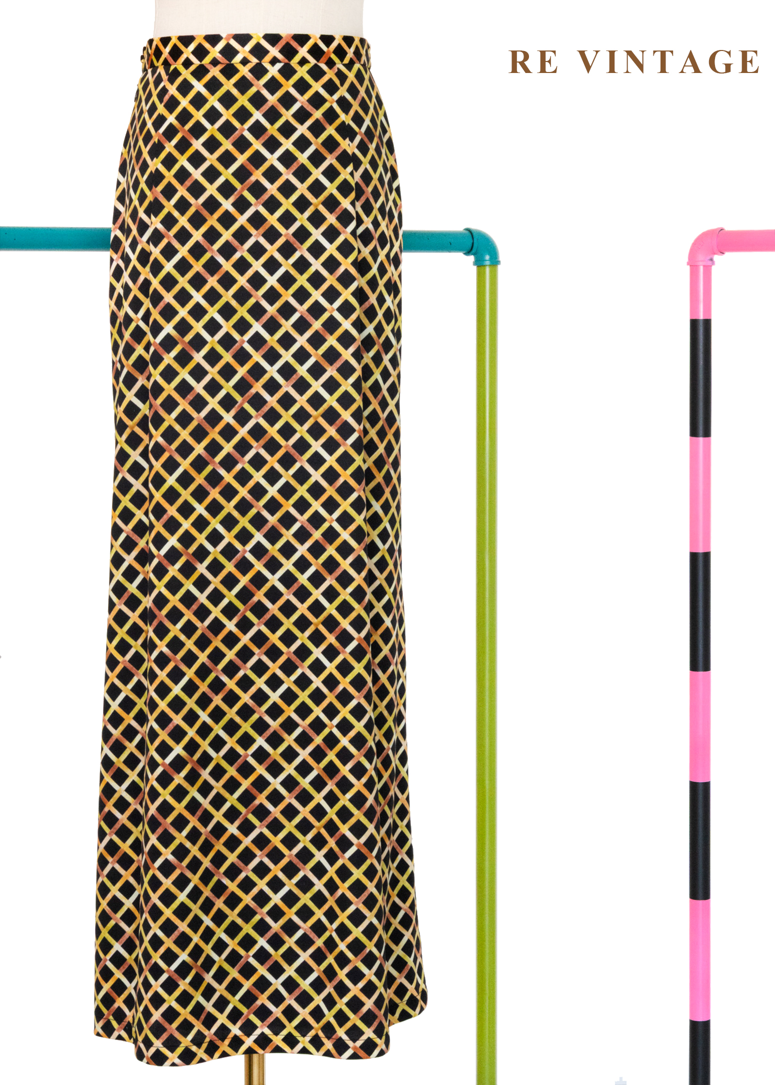 強烈黑與黃菱格紋長裙(26")10