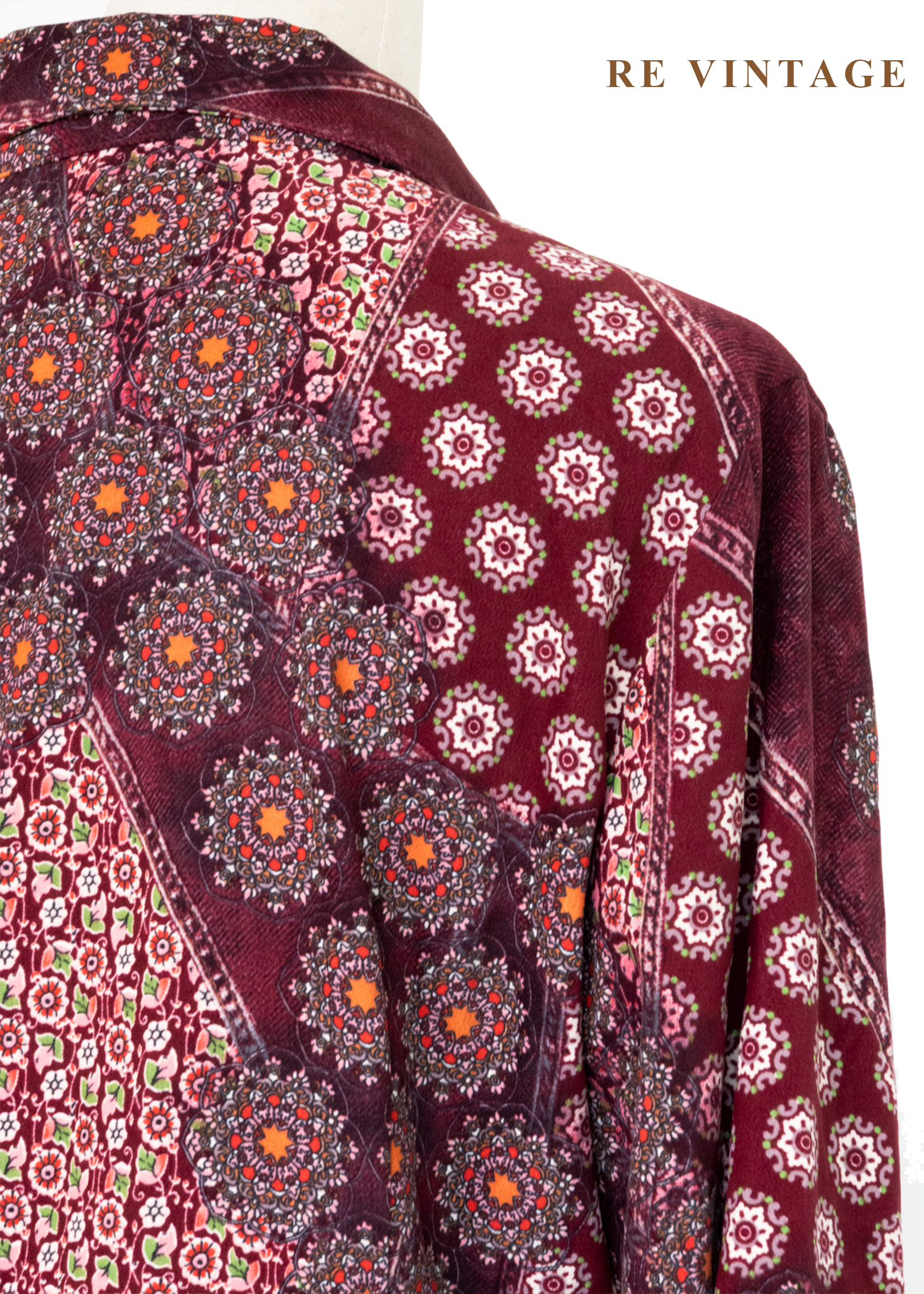 酒紅拼花的秘密訊號上衣11