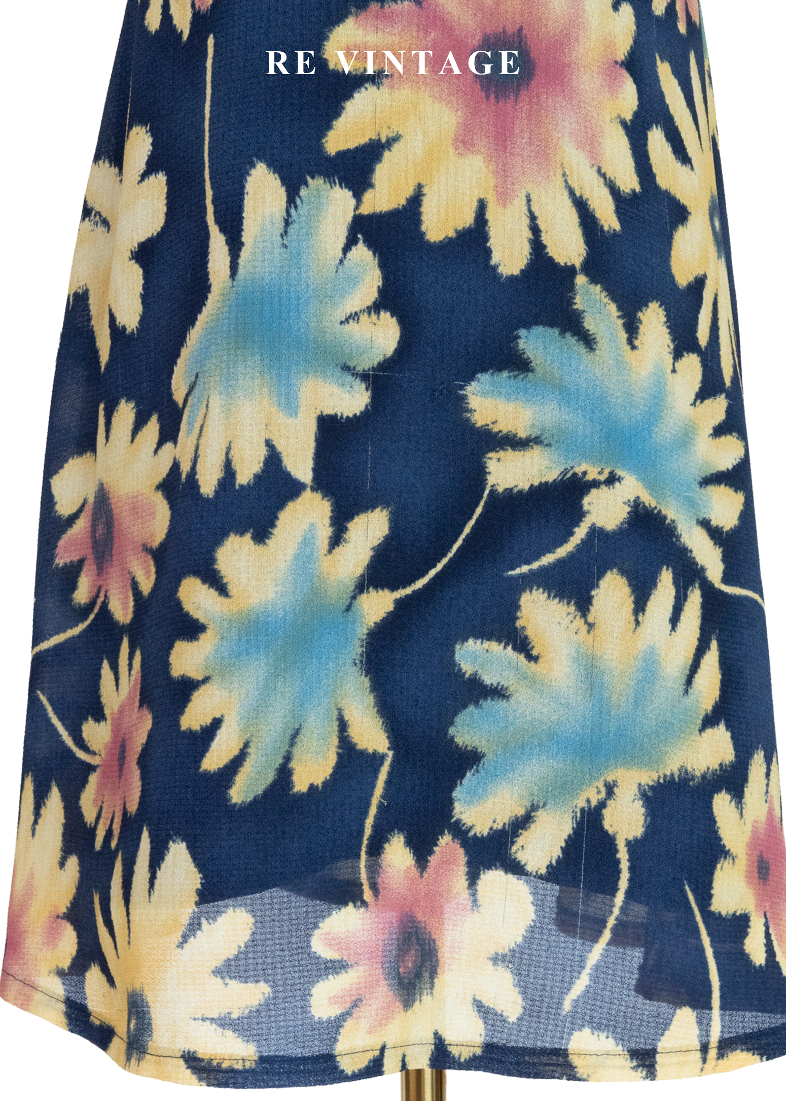 仲夏夜的向日葵 - 摩登大花印花洋裝11