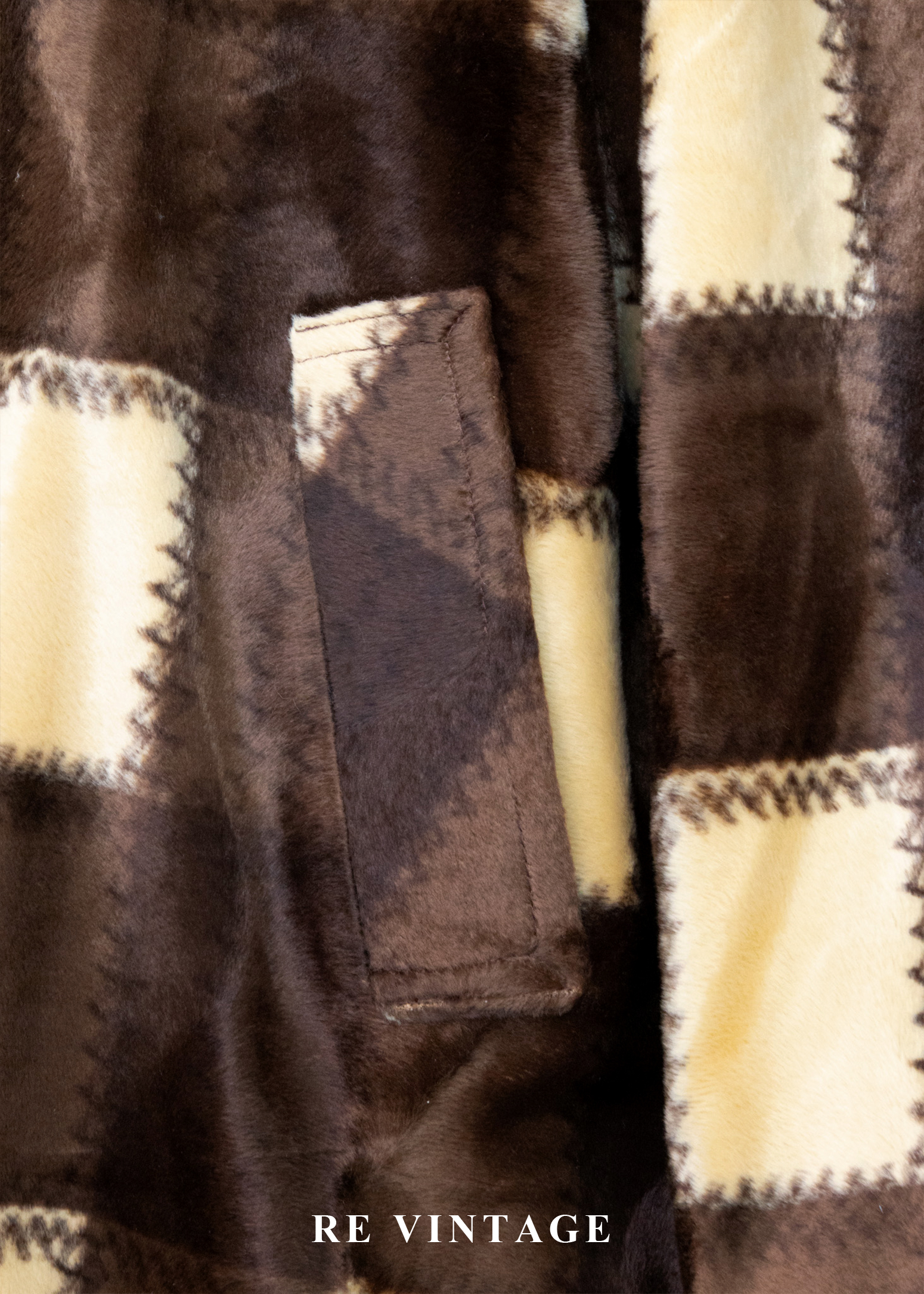 焦糖奶霜格紋絨布外套7