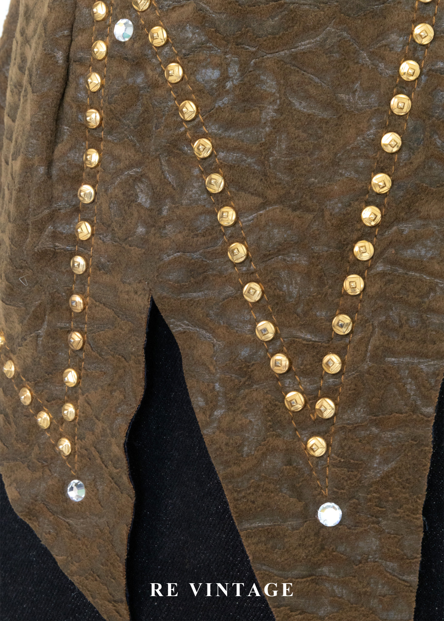 光影古銅雕紋牛仔短裙(26")5