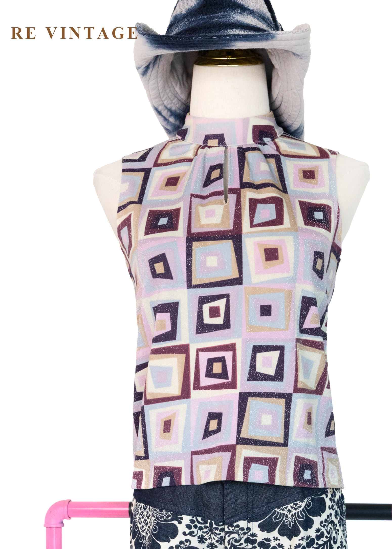 柔霧紫顛倒方形圖騰背心