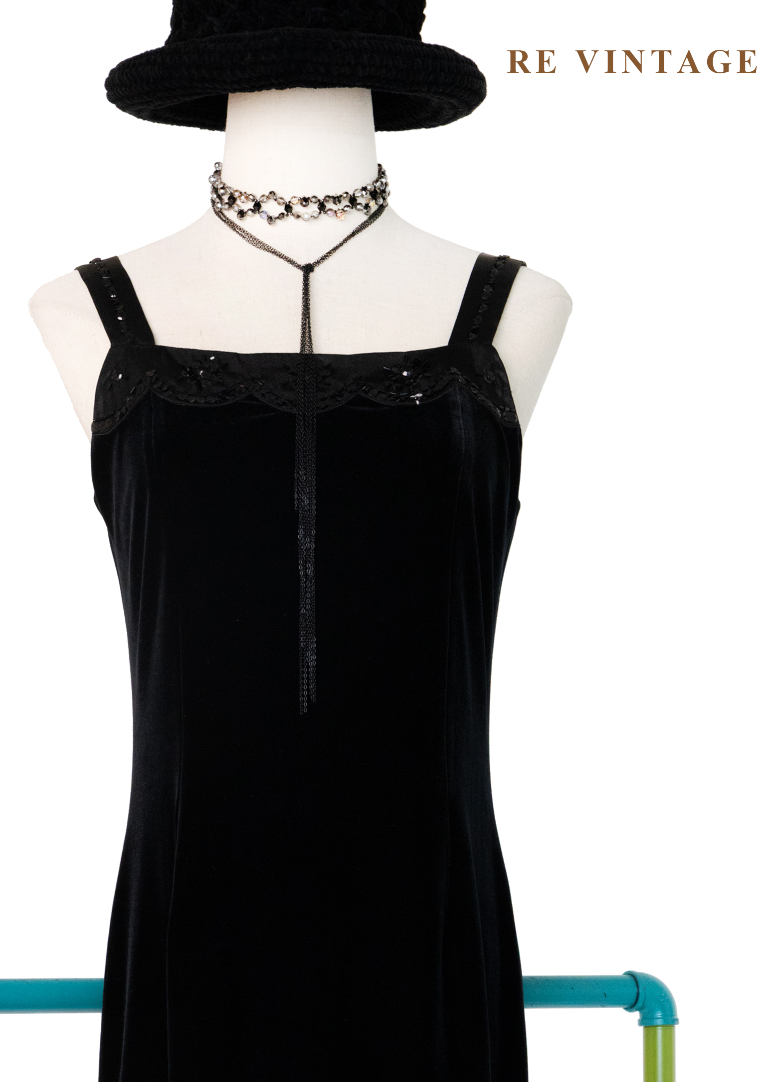 微光天鵝絨黑色連身裙6