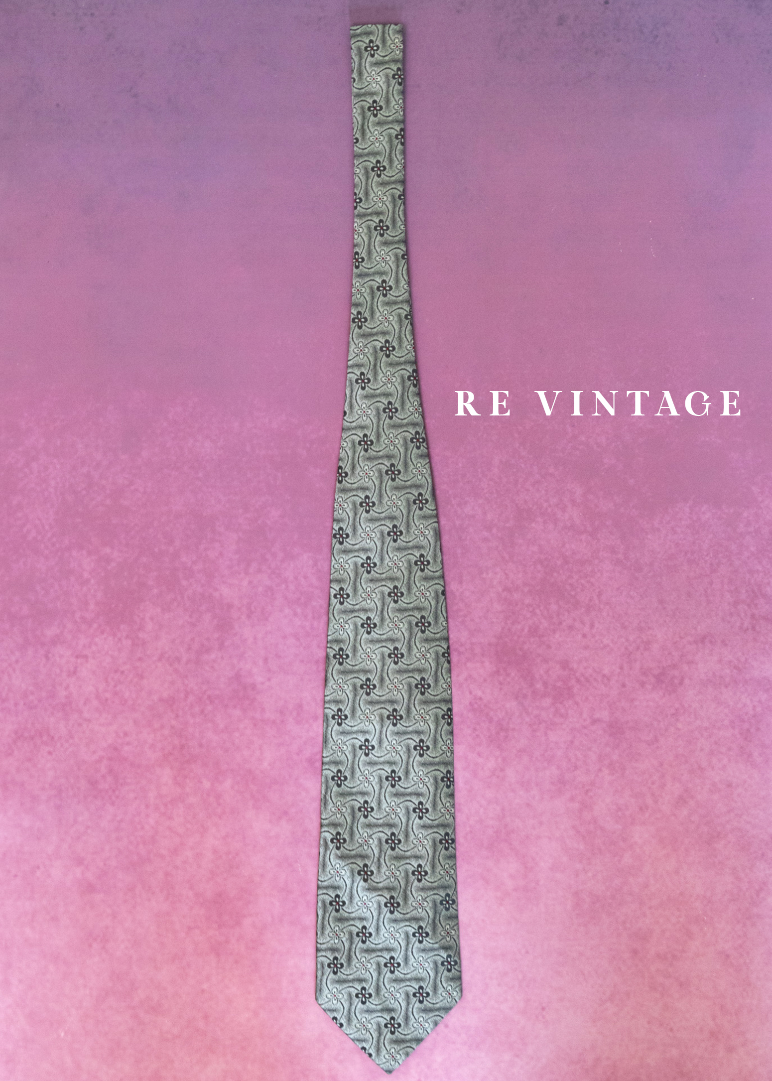 銀灰古典雕花領帶10