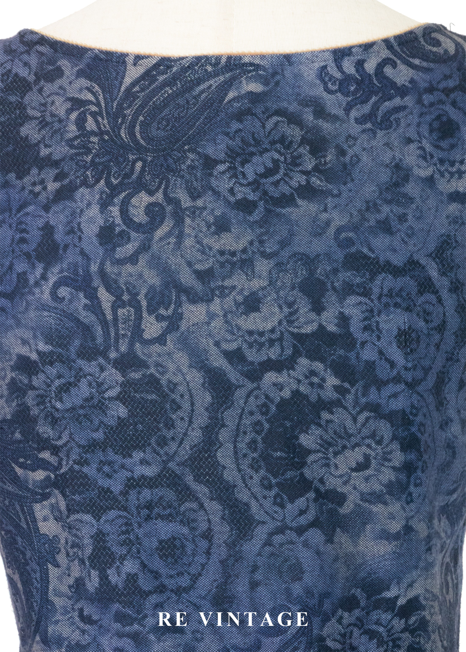 典雅墨藍色壓花圖騰上衣12