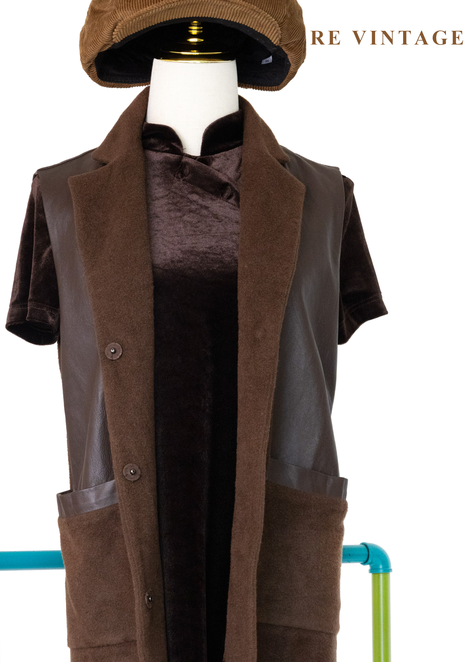 木桃色皮革拼接毛呢長版背心3