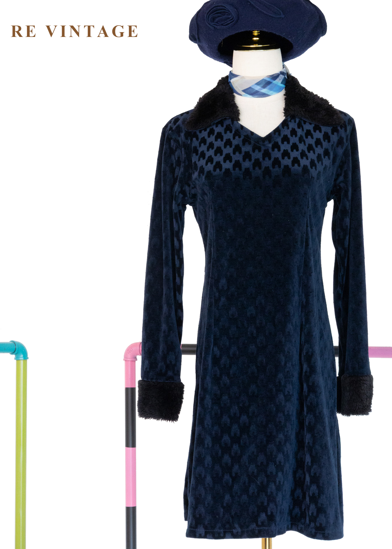 華麗毛邊深藍立體壓絨布洋裝