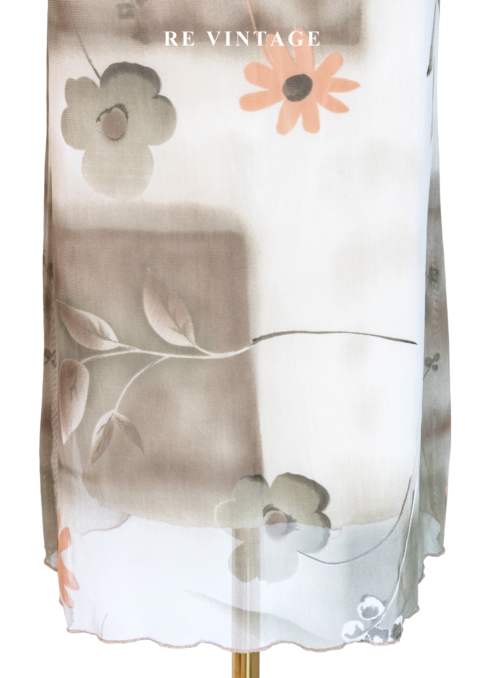 朦朧花影白牆網紗長裙(27-33")4