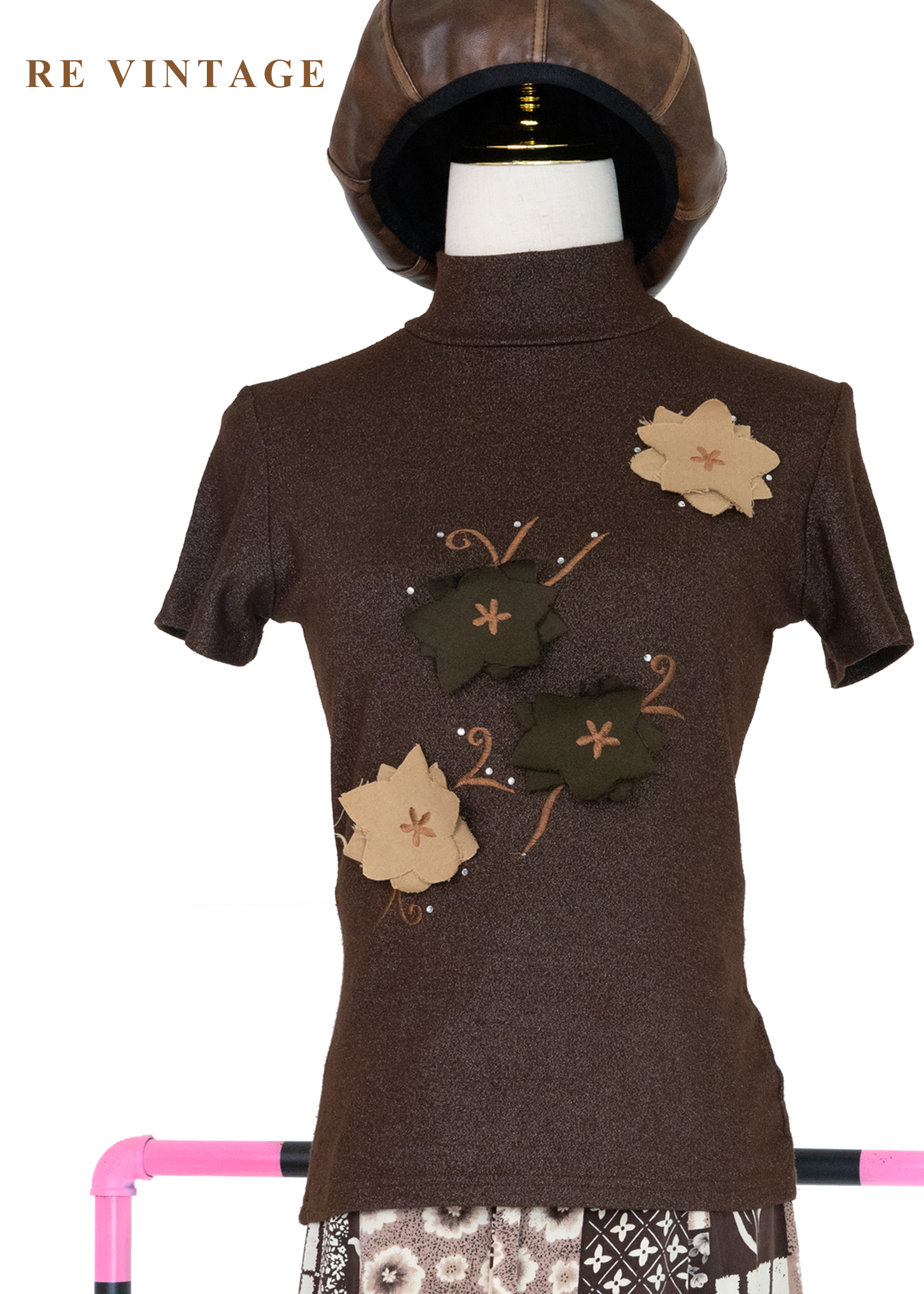 暖棕花帖短袖上衣