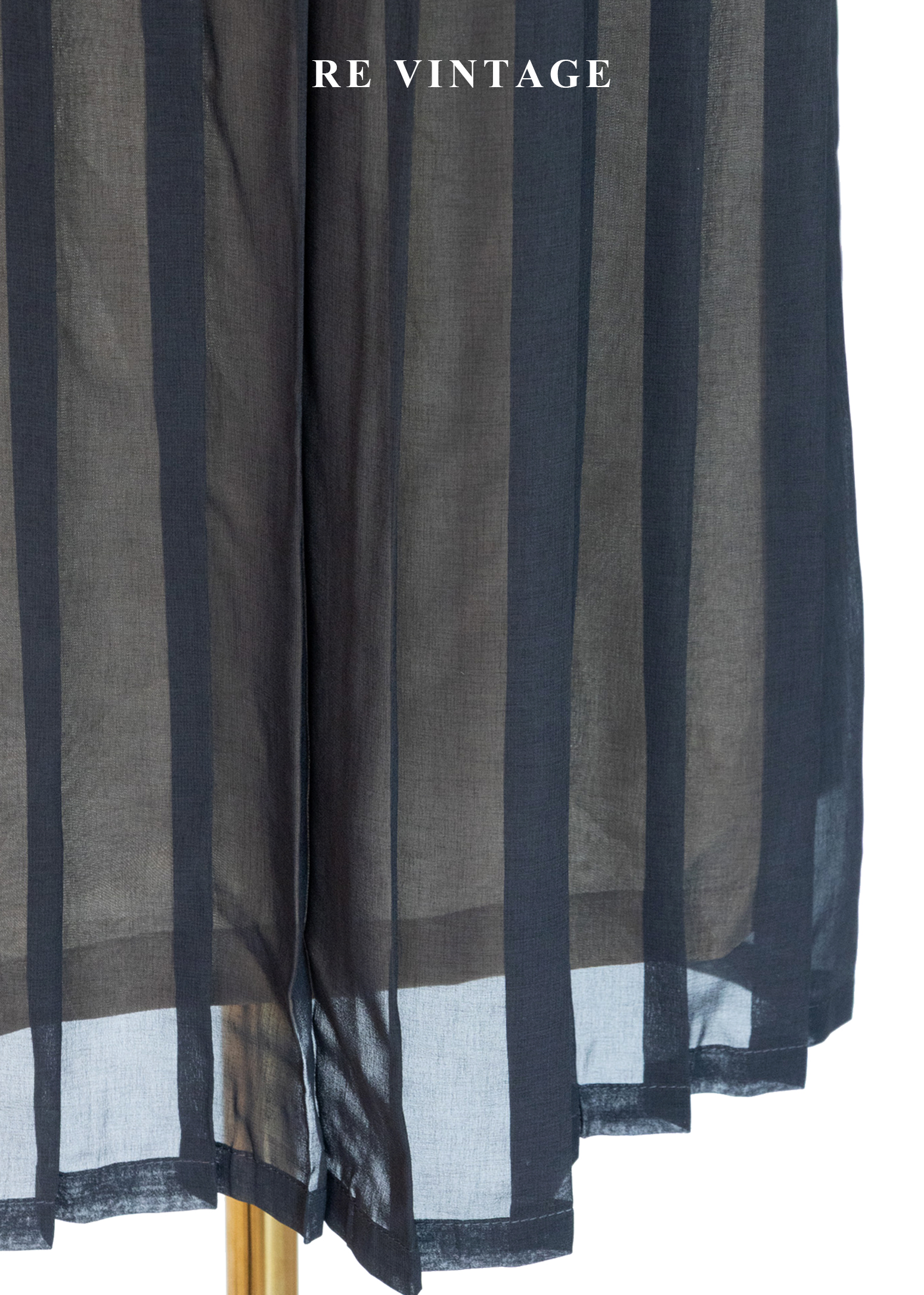 墨灰半透視百褶長裙(27")10