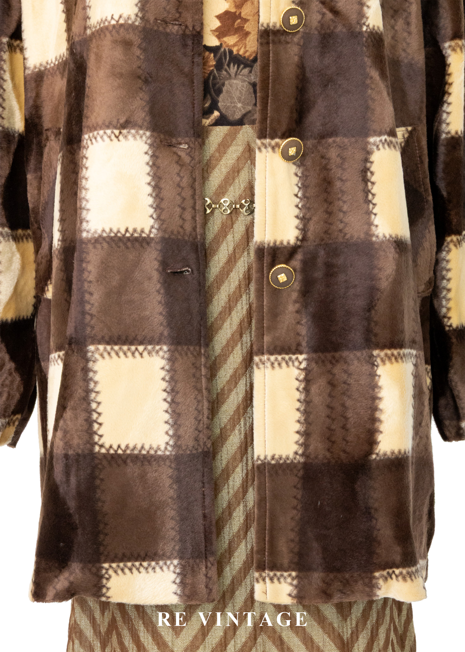 焦糖奶霜格紋絨布外套5