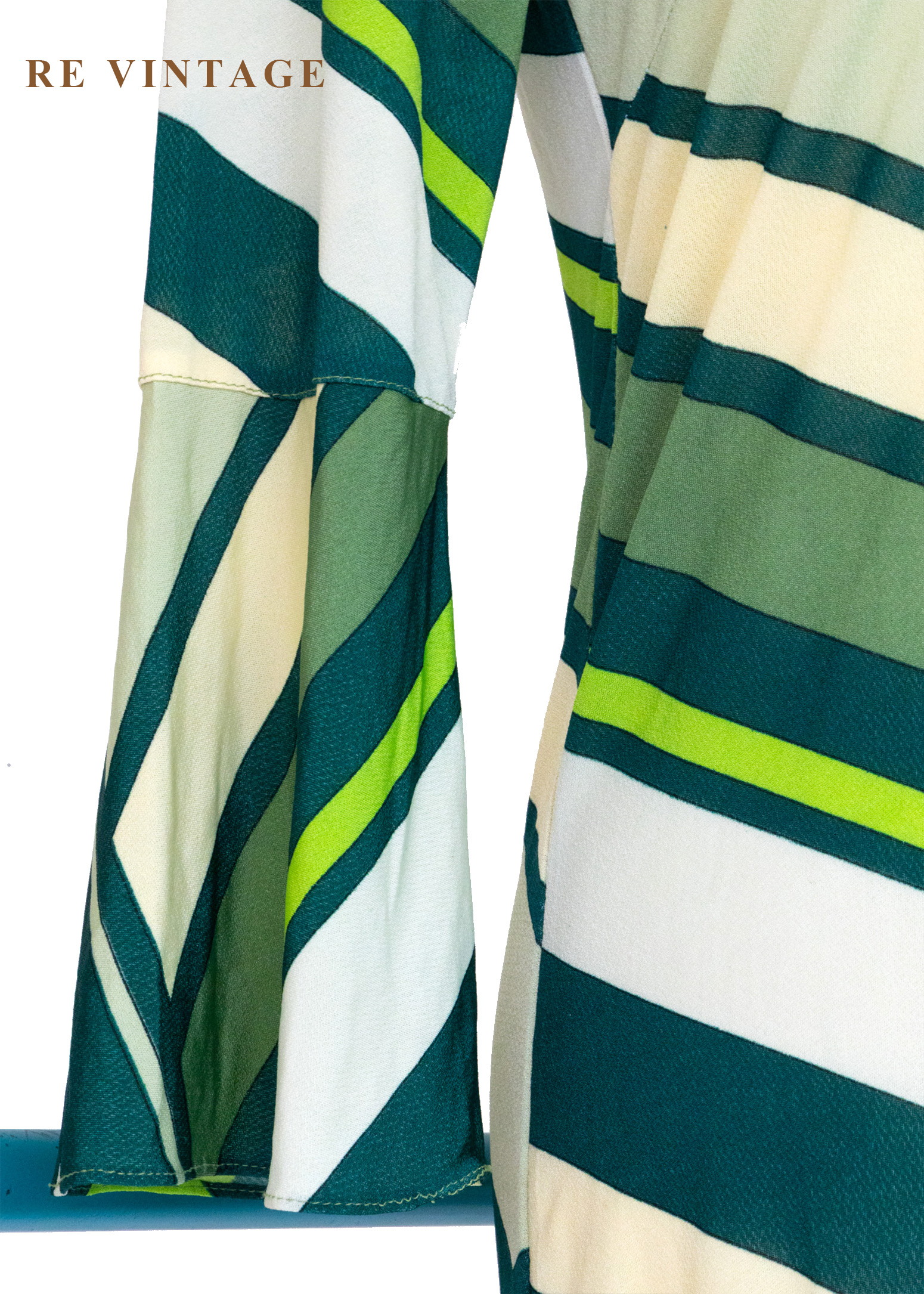 摩登綠層層疊疊幾何線條洋裝6