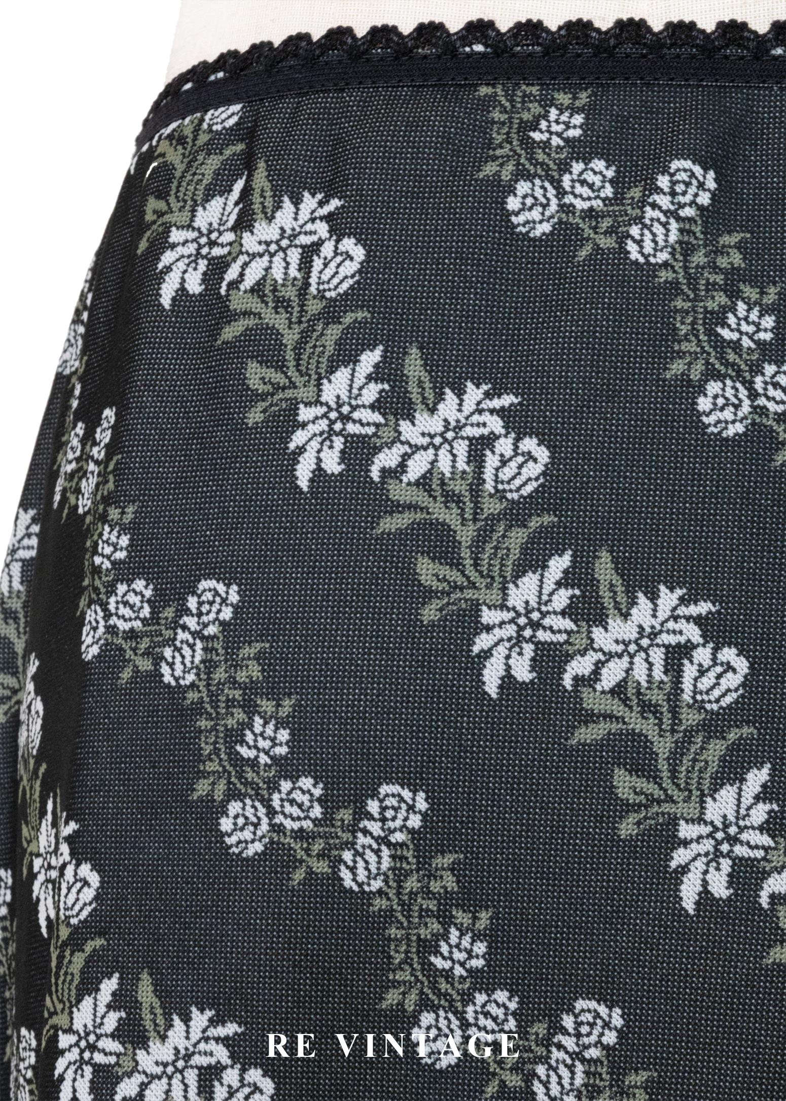 散落在夜裡的星芒歐式田園碎花裙(21-28")9