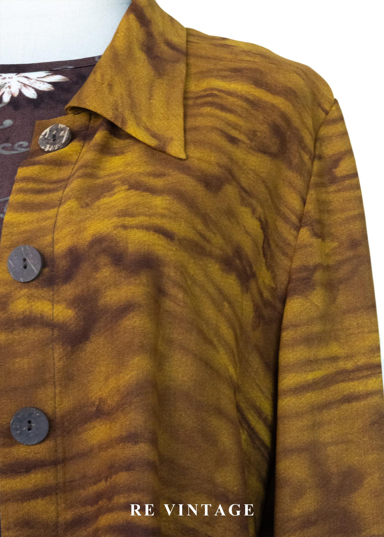 曠野湖邊焦糖黃漸層暈染上衣5