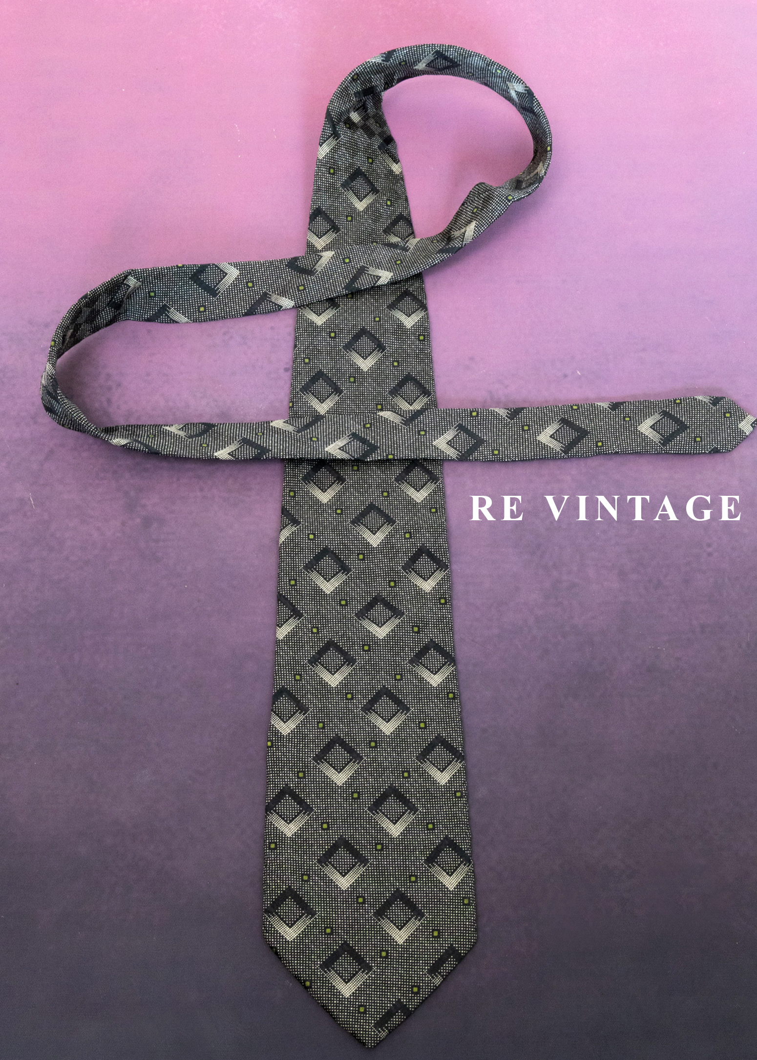 Urban Pixel 方格節奏領帶