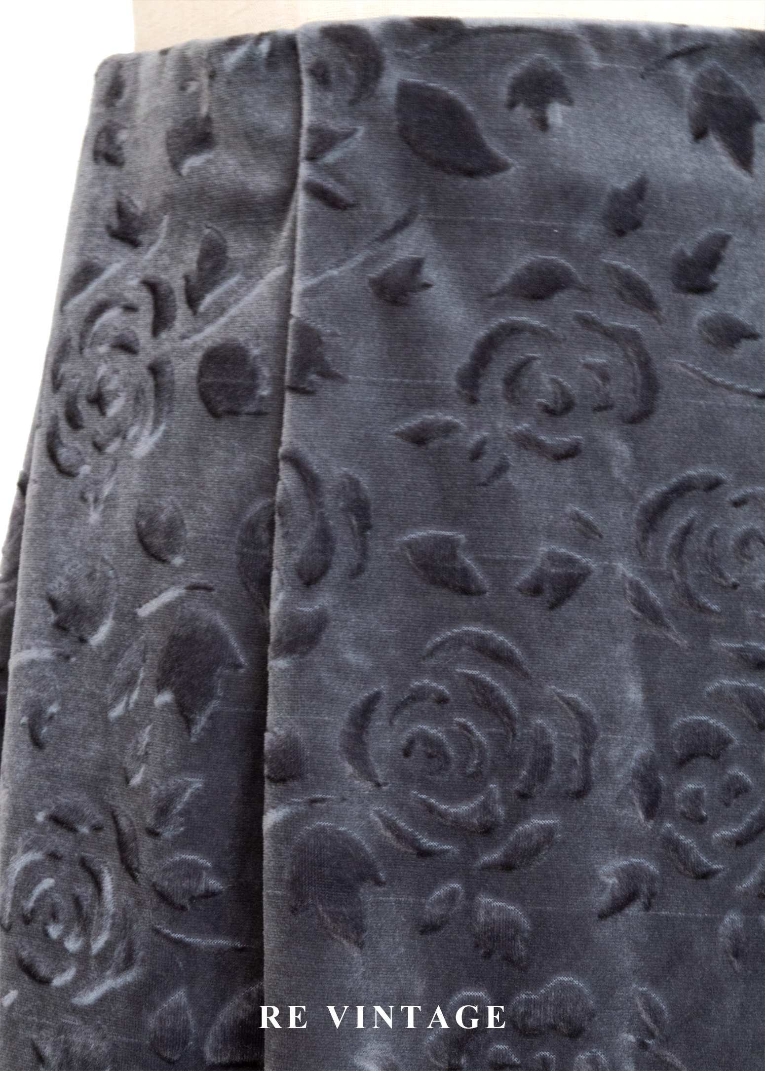 暮色中の壓印玫瑰絨布長裙(24-26")7