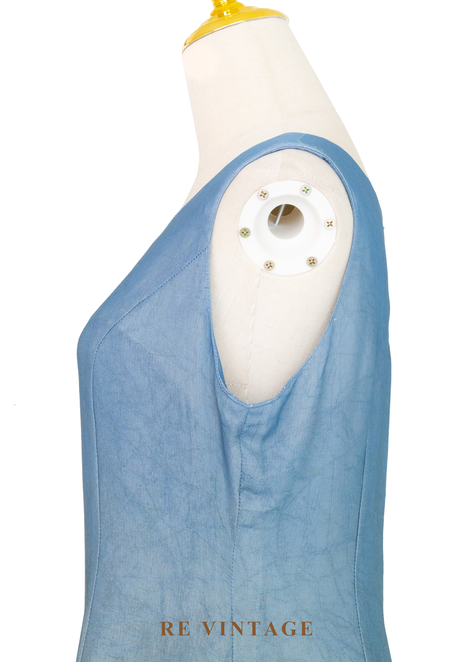 極光下的夕陽湖畔長洋裝11