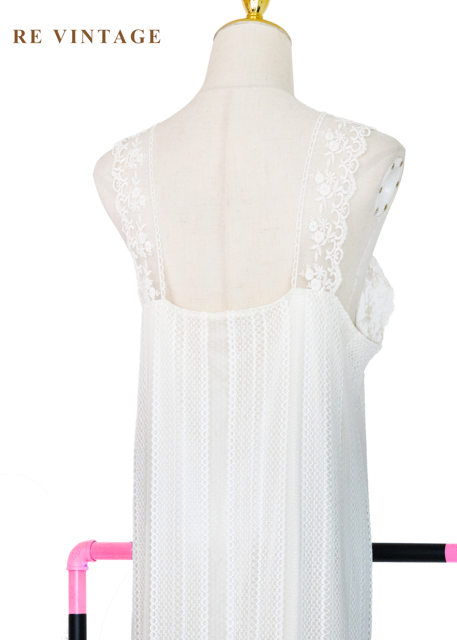 奶白色蕾絲仙氣光芒洋裝13