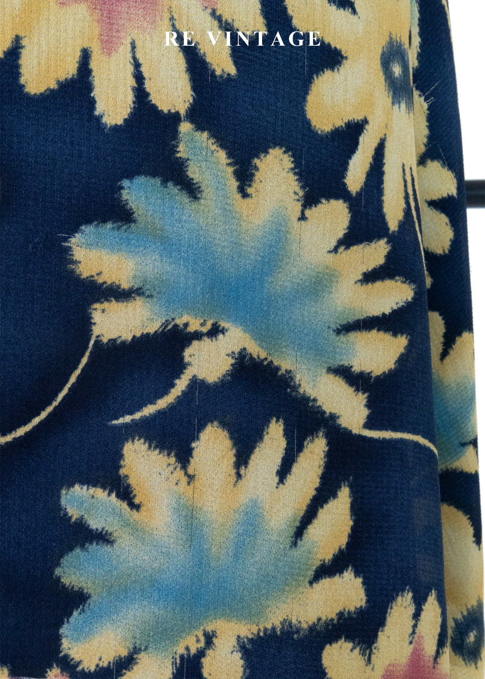 仲夏夜的向日葵 - 摩登大花印花洋裝17