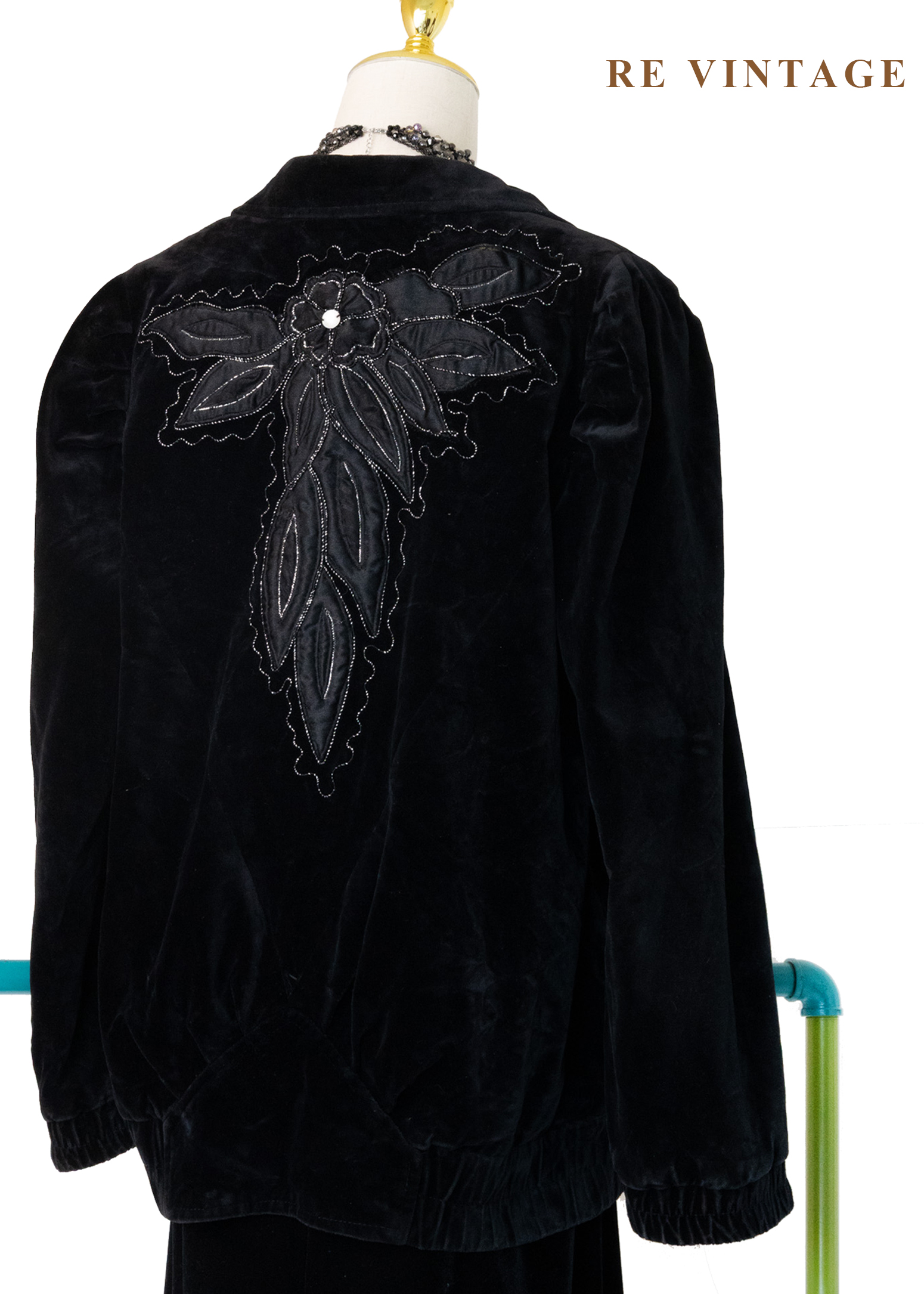 花羽輪廓黑絨深處外套16