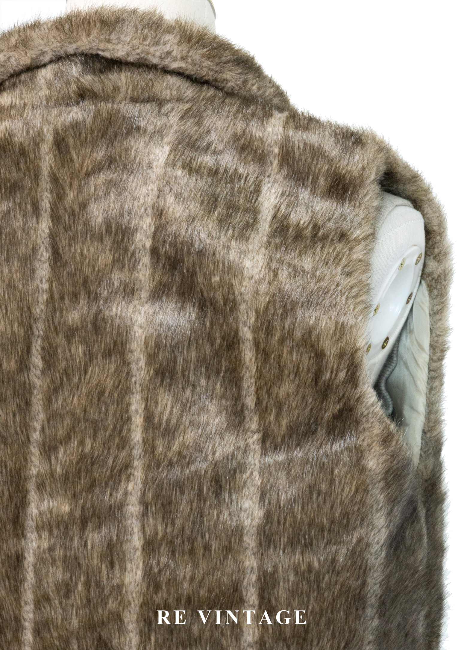 山谷の柔軟痕跡仿毛背心8