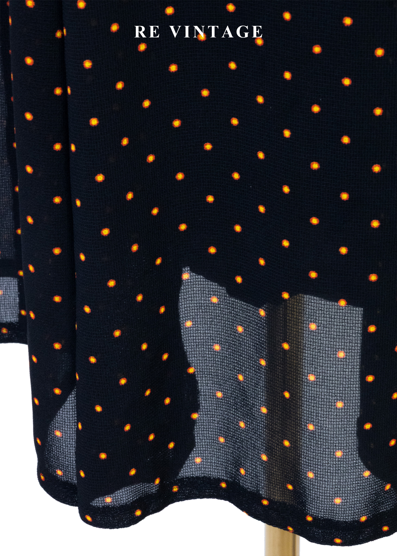 夜幕中的螢火蟲 - 黑底橘波點雪紡(26-28")11