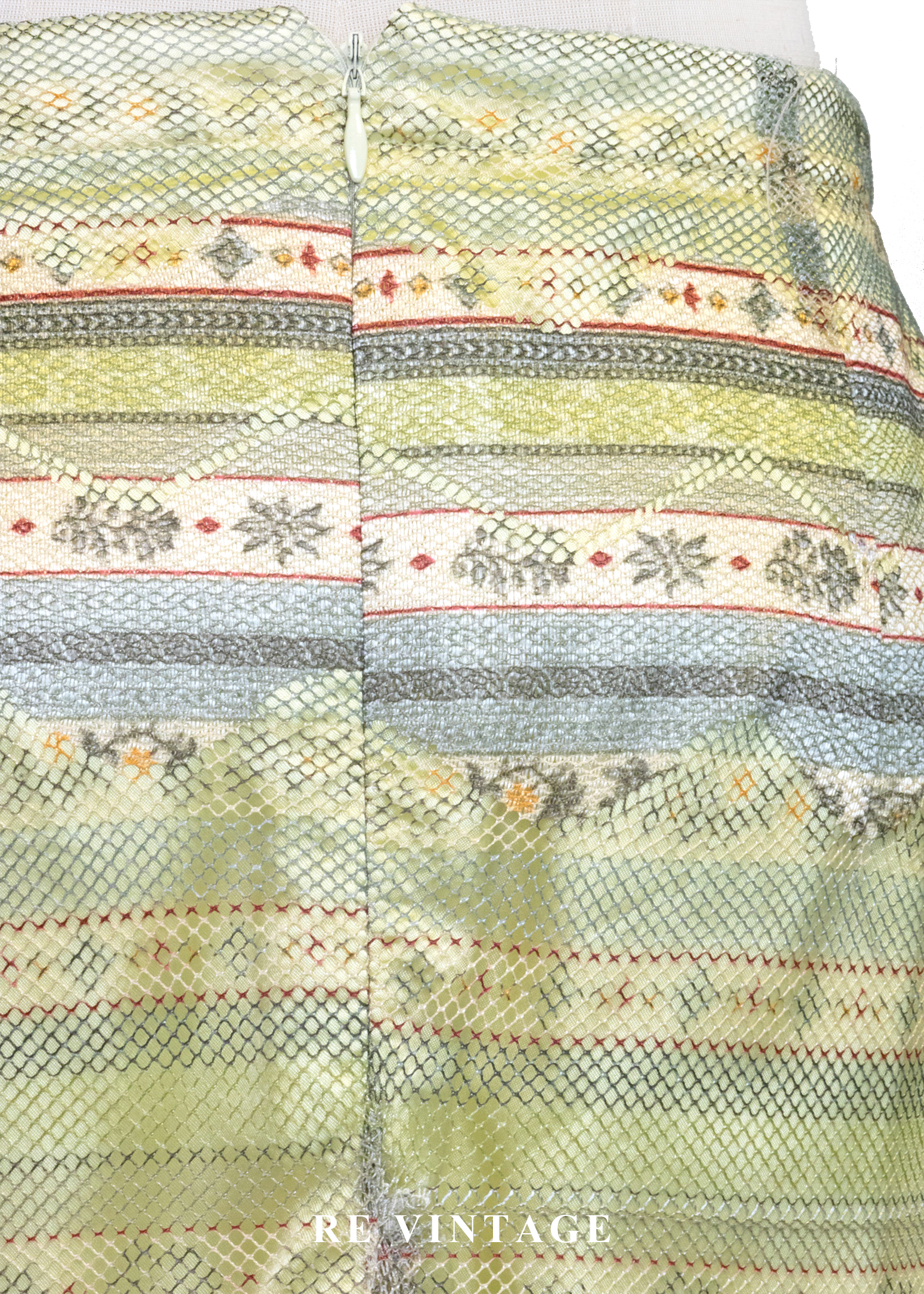 黃綠調春日湖水線條圖騰中長裙(25")9