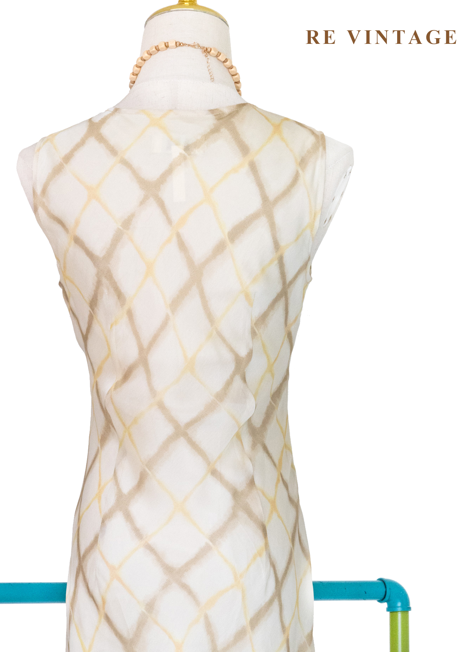 奶油雲階菱格紋氣質洋裝11