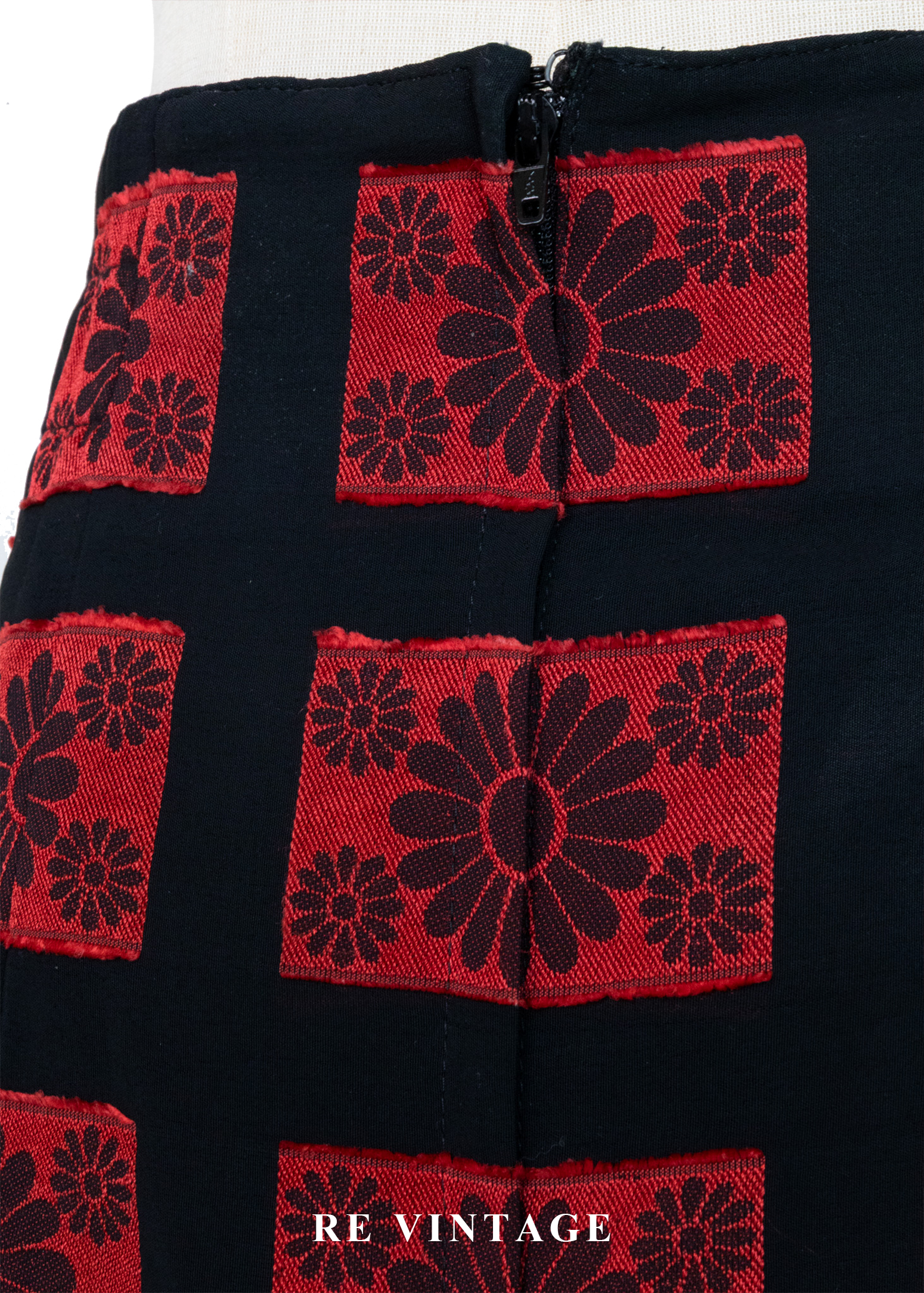 紅黑花朵定格照片高腰短裙(29")8