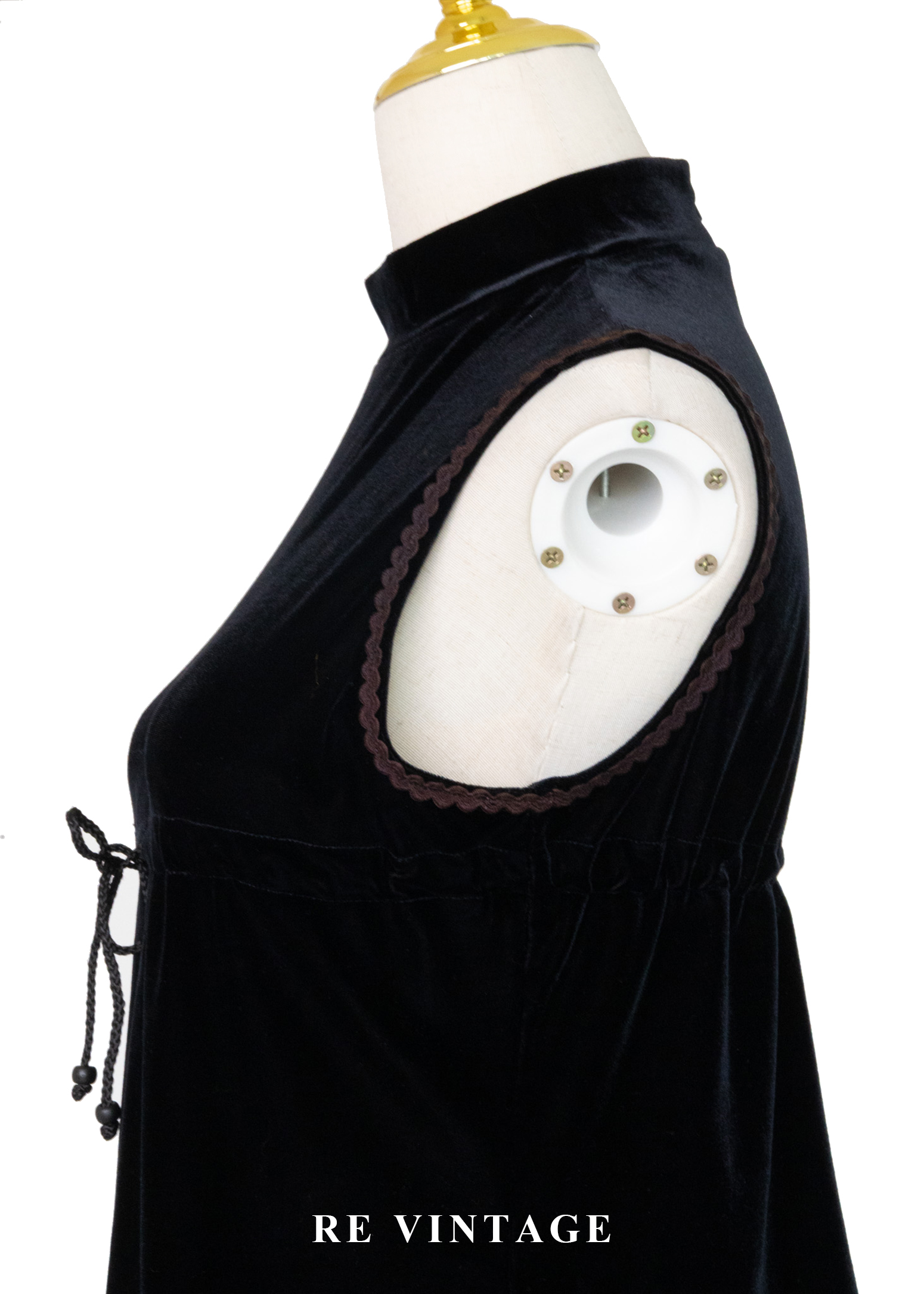 質感單品 - 優雅絨布抽繩緞帶背心8