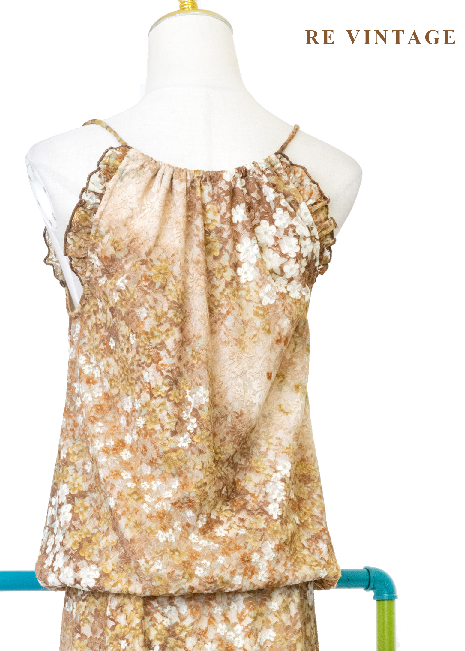 焦糖杏色色蕾絲小碎花鬆緊腰洋裝13