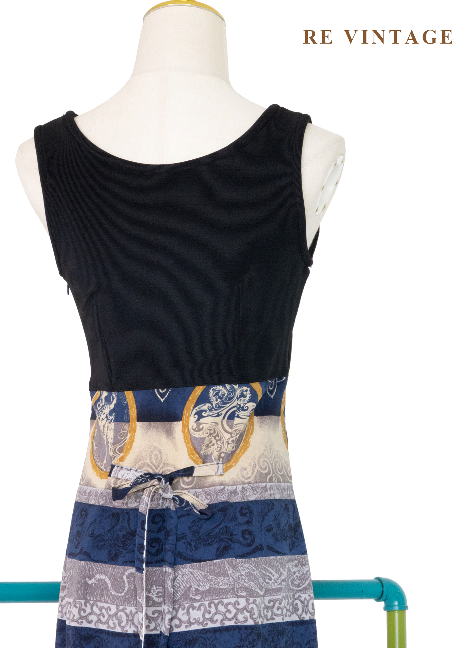 Moonlit Sonata 華麗宮廷圖騰洋裝11