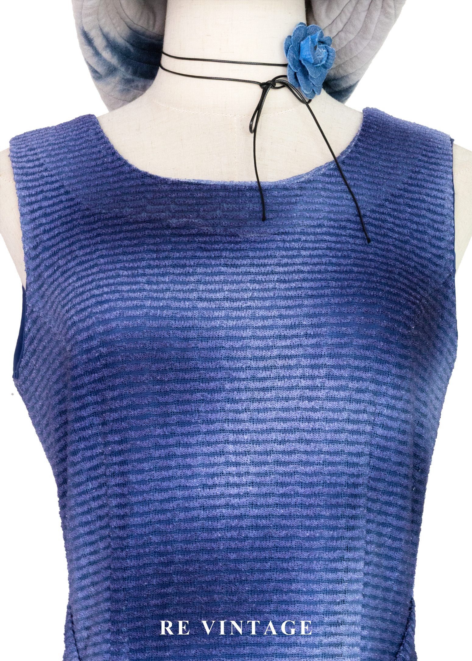 Blue Light in Motion 織紋藍染迷你洋裝3