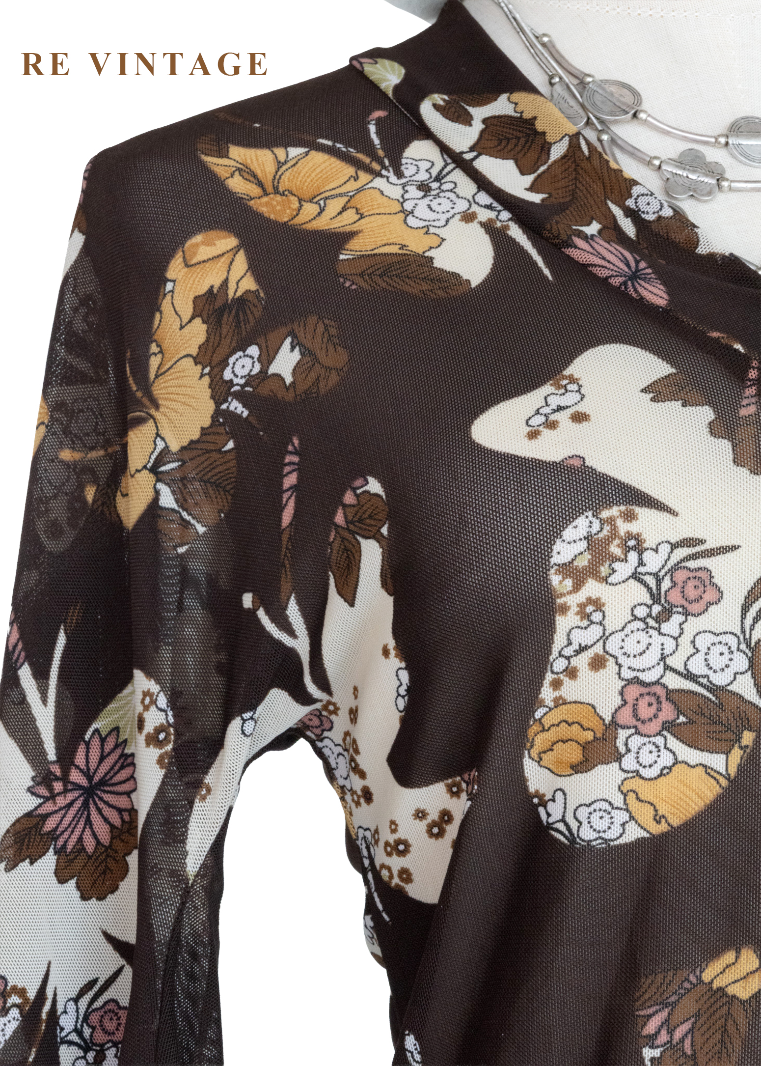 昭和風蝴蝶盤釦花卉微透紡衫7