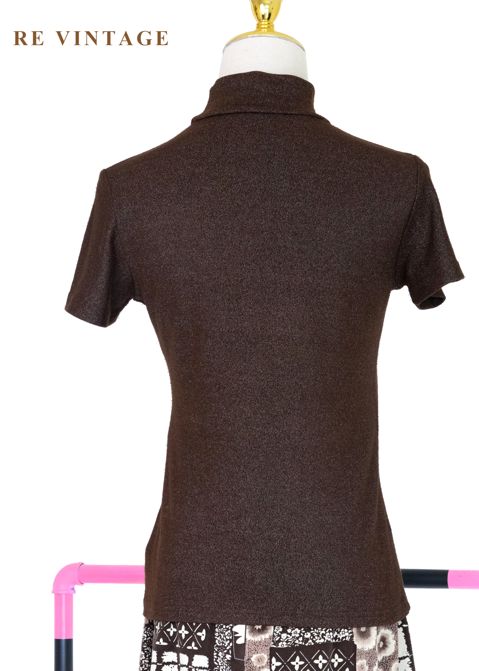 暖棕花帖短袖上衣8