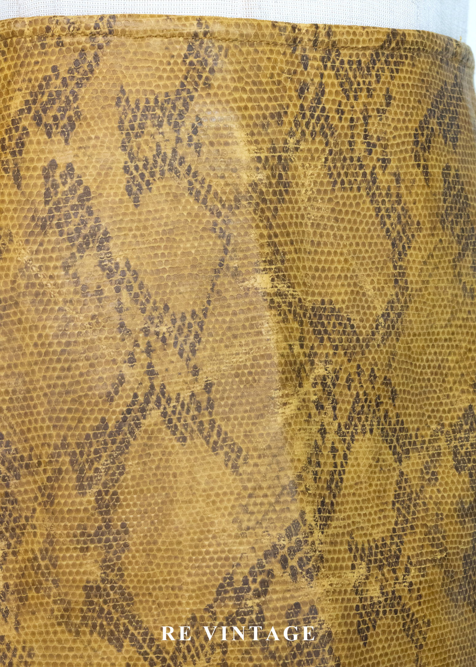 芥末黃蟒蛇紋皮革短裙(26")9