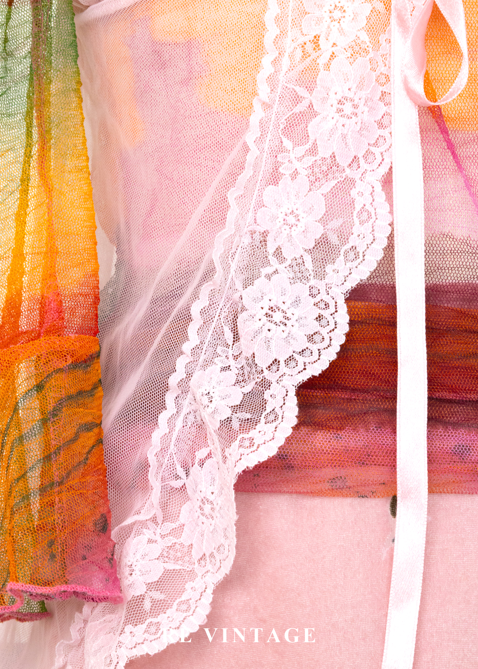 粉紅光的美夢蕾絲背心4