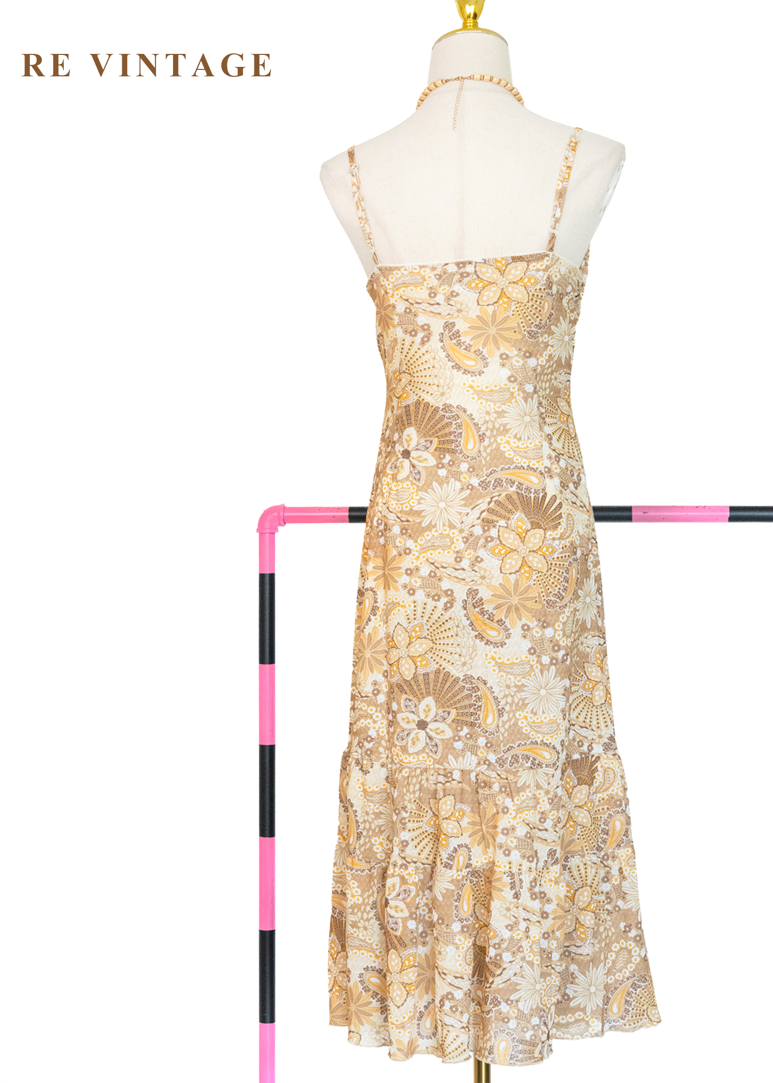 法式暖陽漫步細肩帶洋裝12