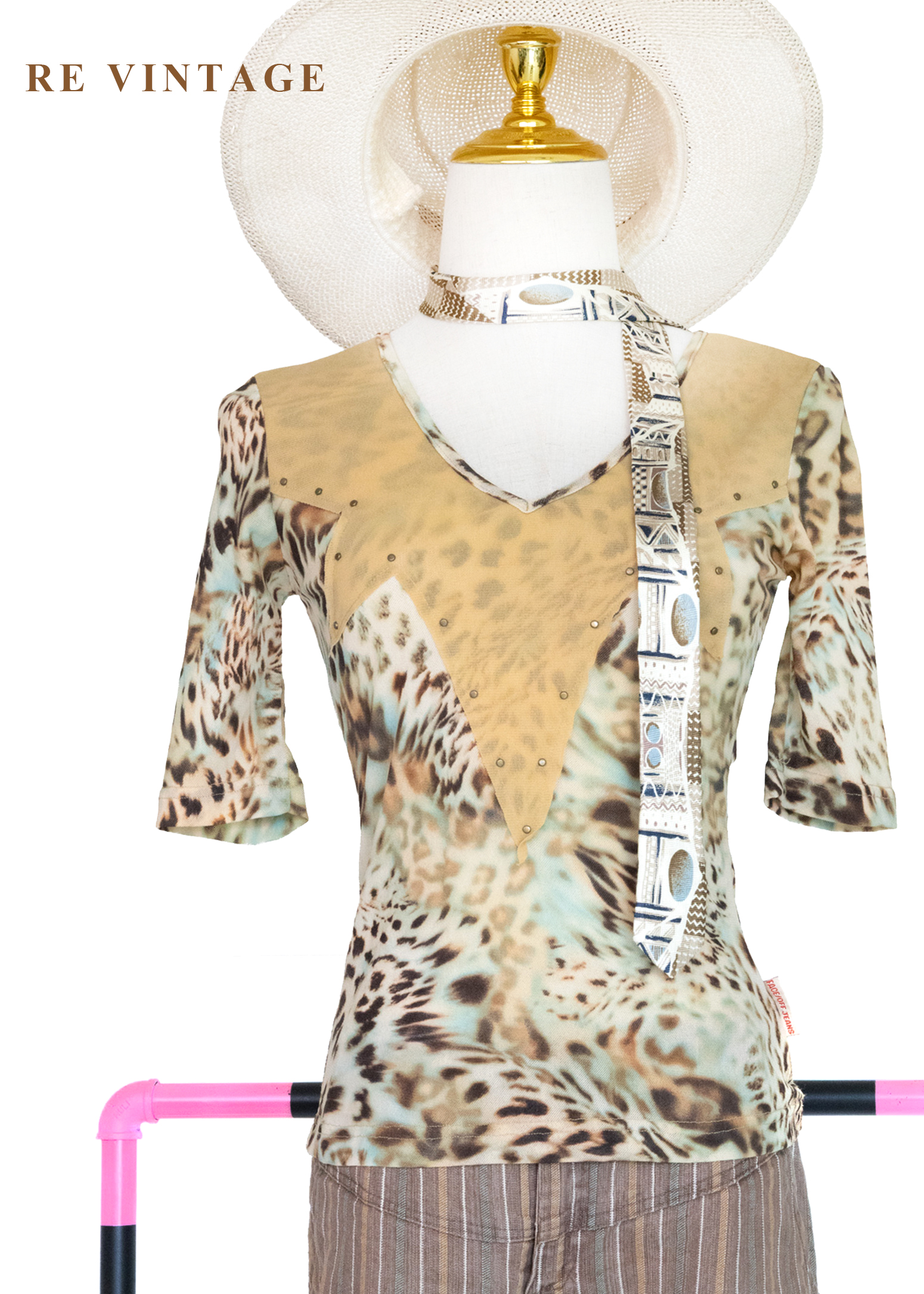 豹紋野性釘珠拼接上衣1