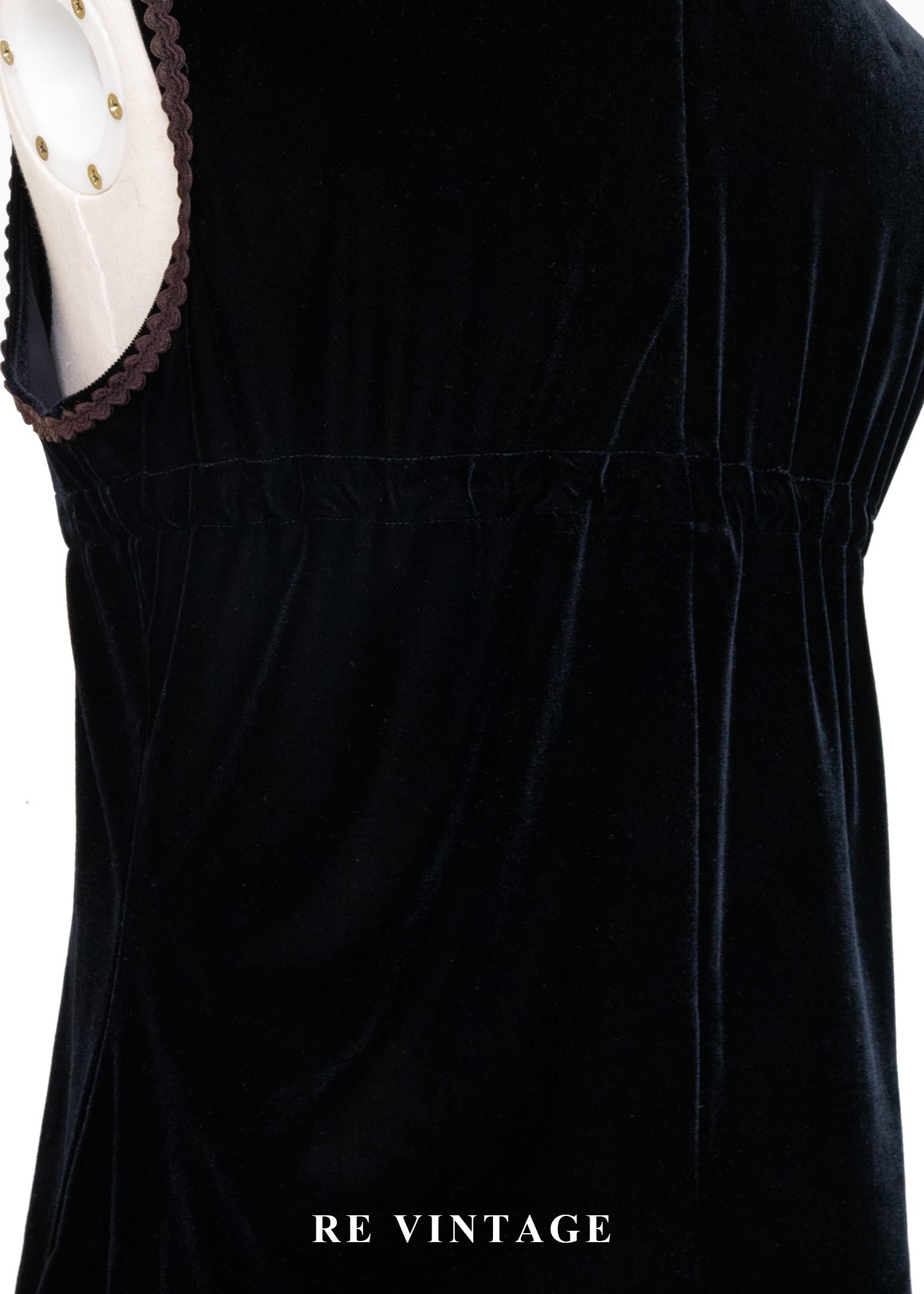 質感單品 - 優雅絨布抽繩緞帶背心12