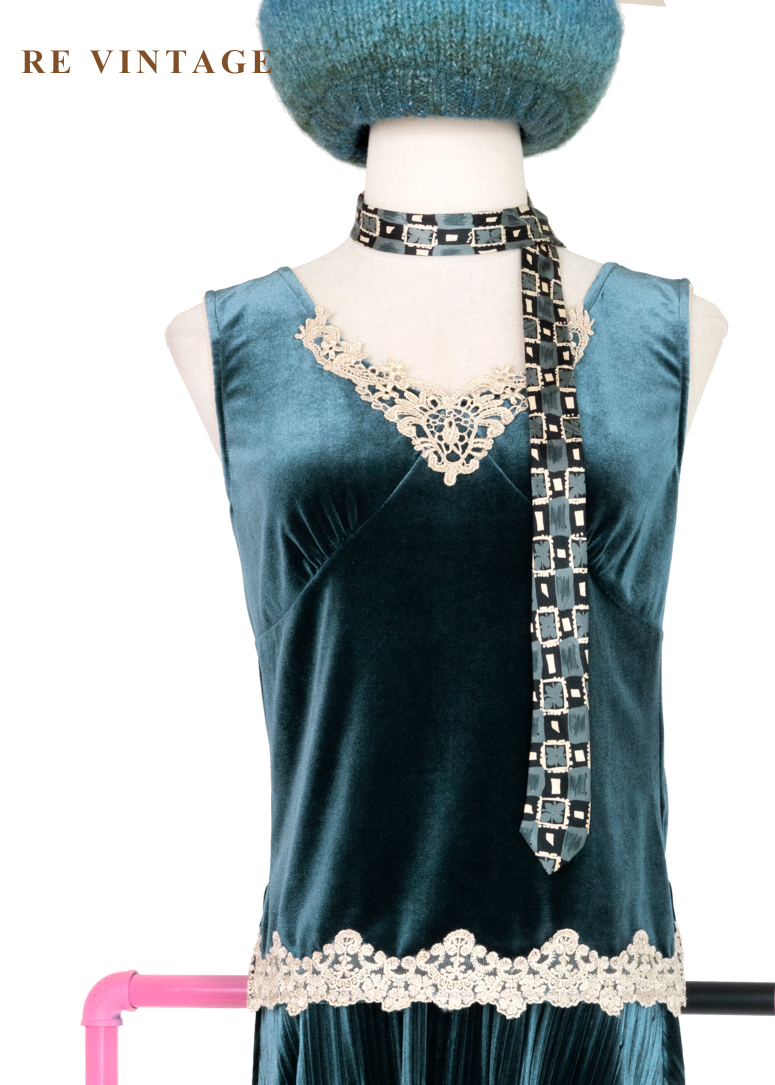 套裝組合 -深湖水綠壓褶絨布背心