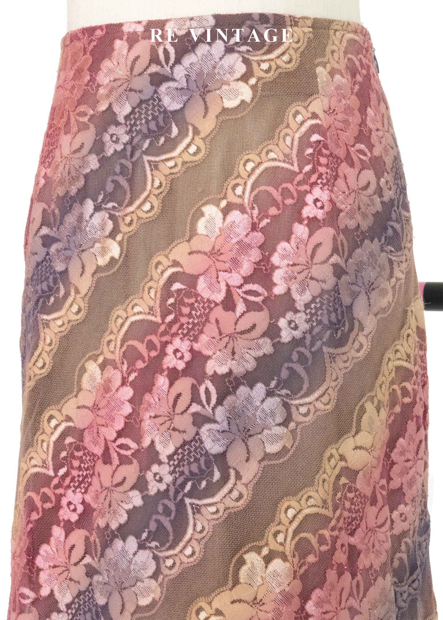 Baroque Reverie 斜紋漸層蕾絲美裙 (28")3